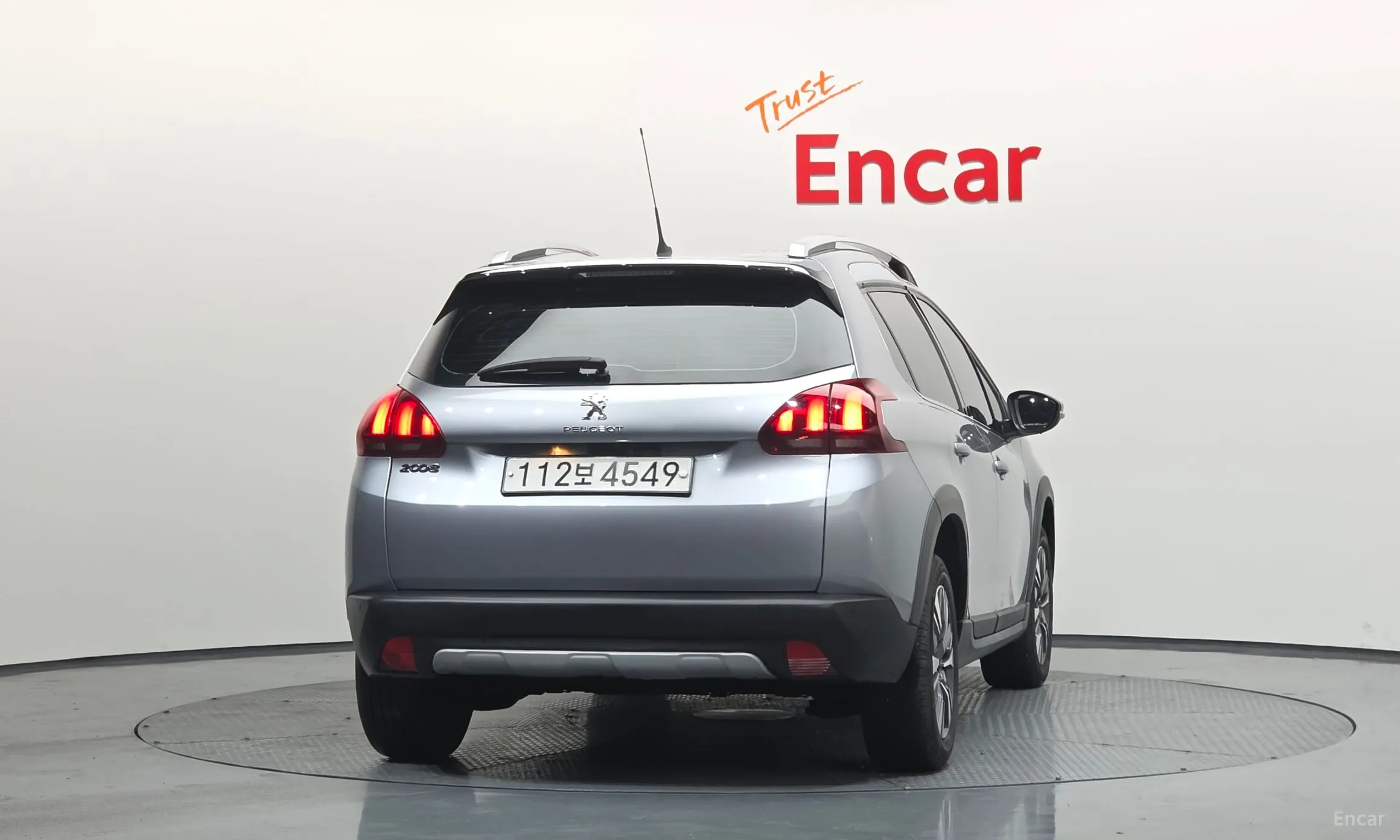 Peugeot 2008. превью 4