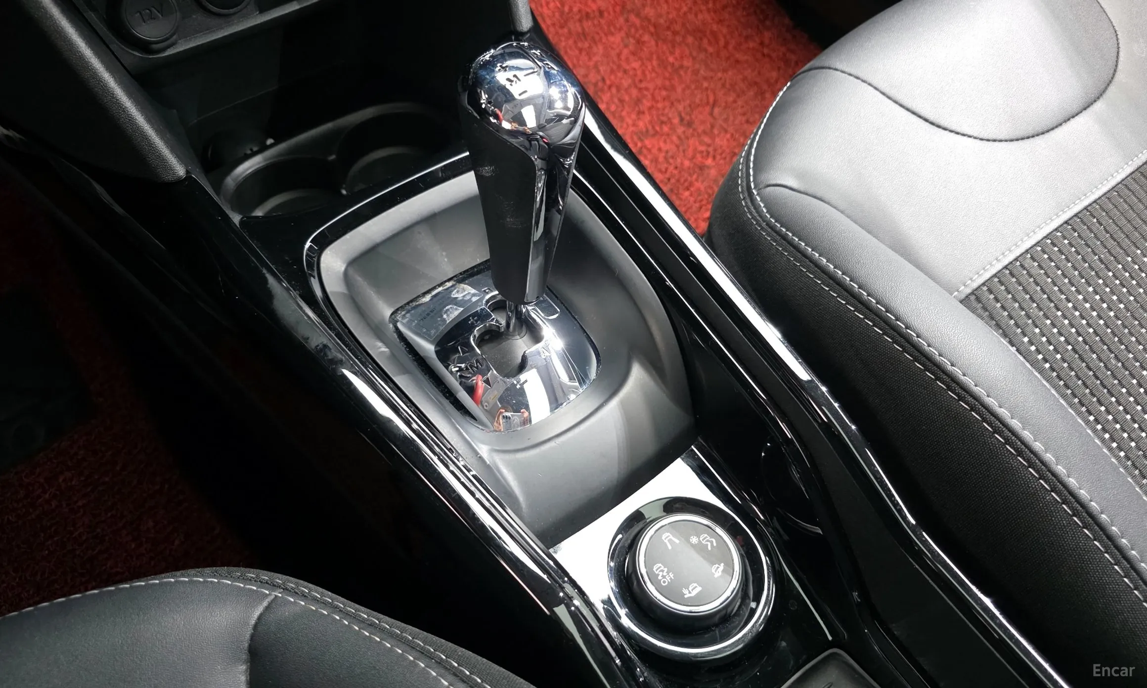 Peugeot 2008. превью 9