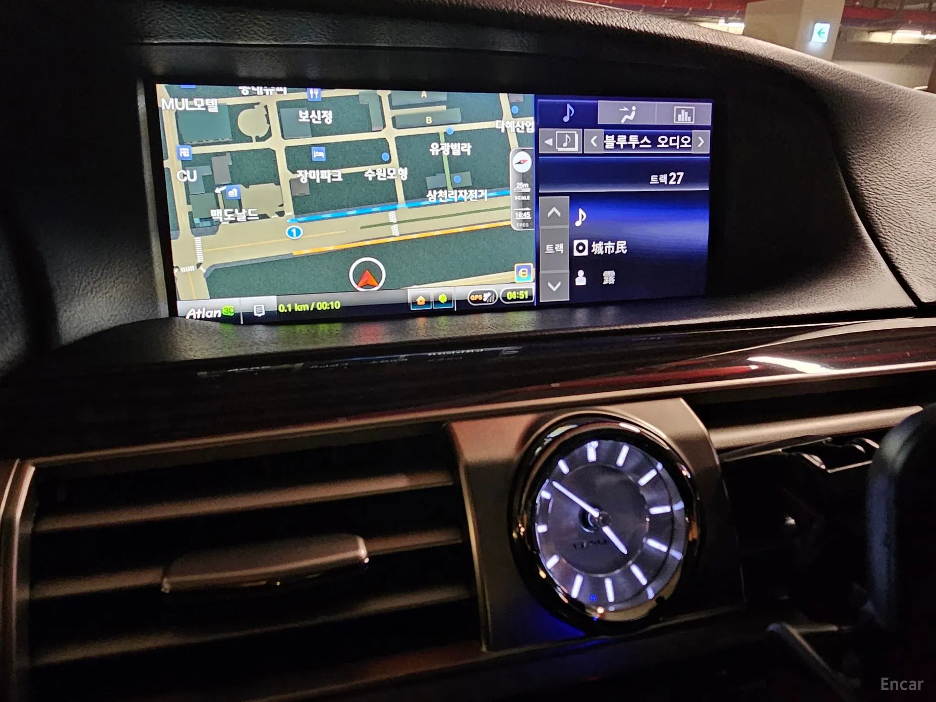 Lexus LS600hL превью 19