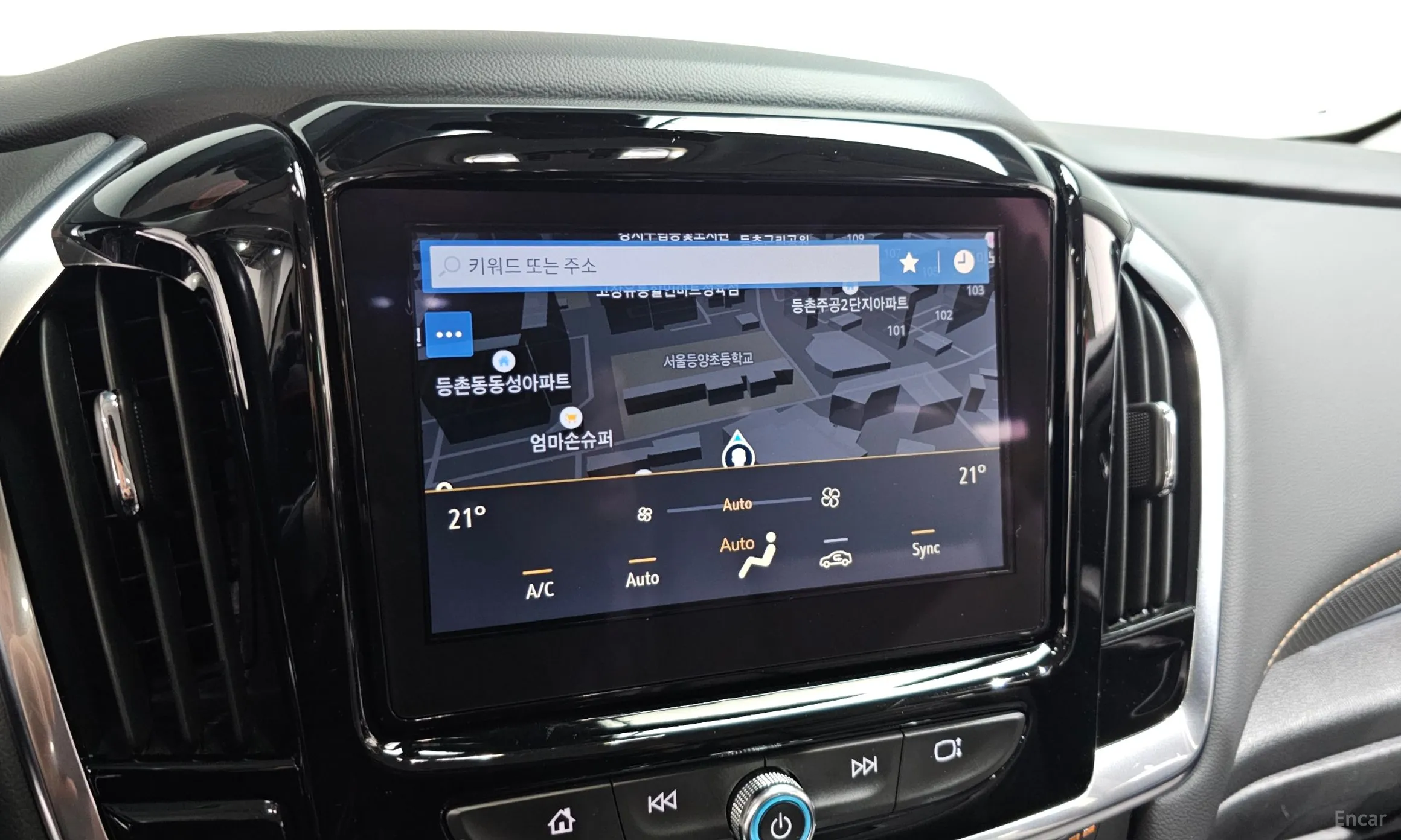 Chevrolet (GM Daewoo) Traverse превью 14