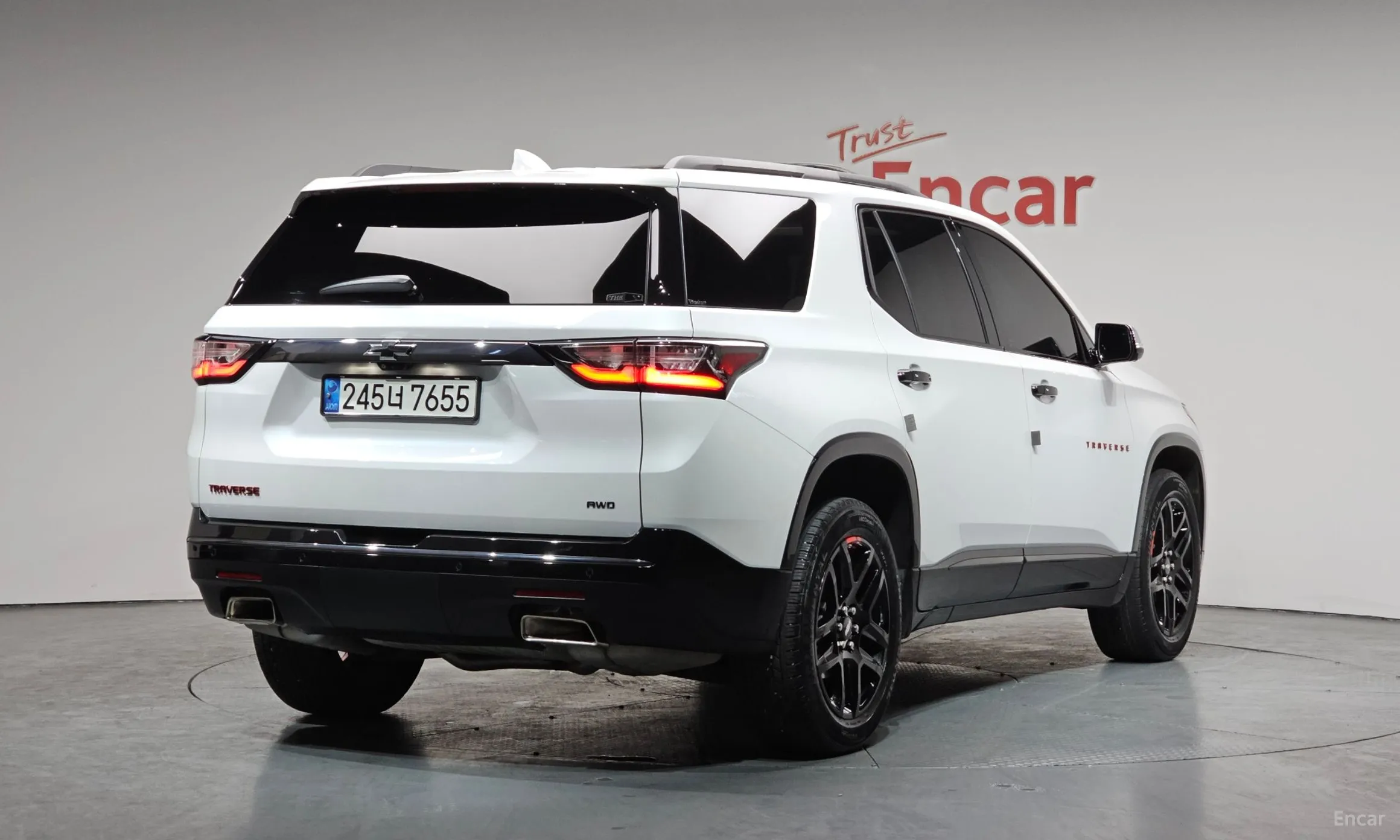 Chevrolet (GM Daewoo) Traverse превью 2