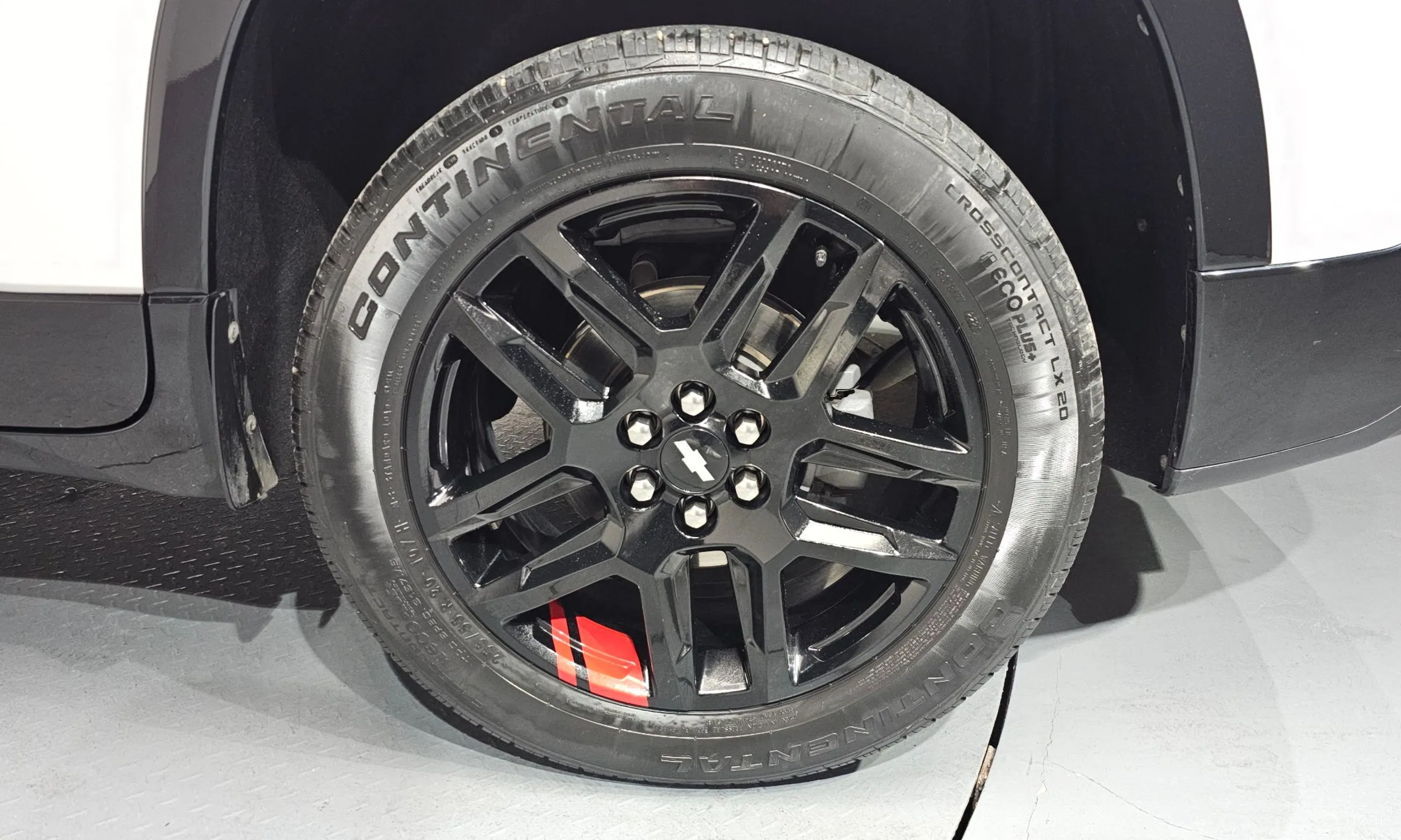 Chevrolet (GM Daewoo) Traverse превью 5