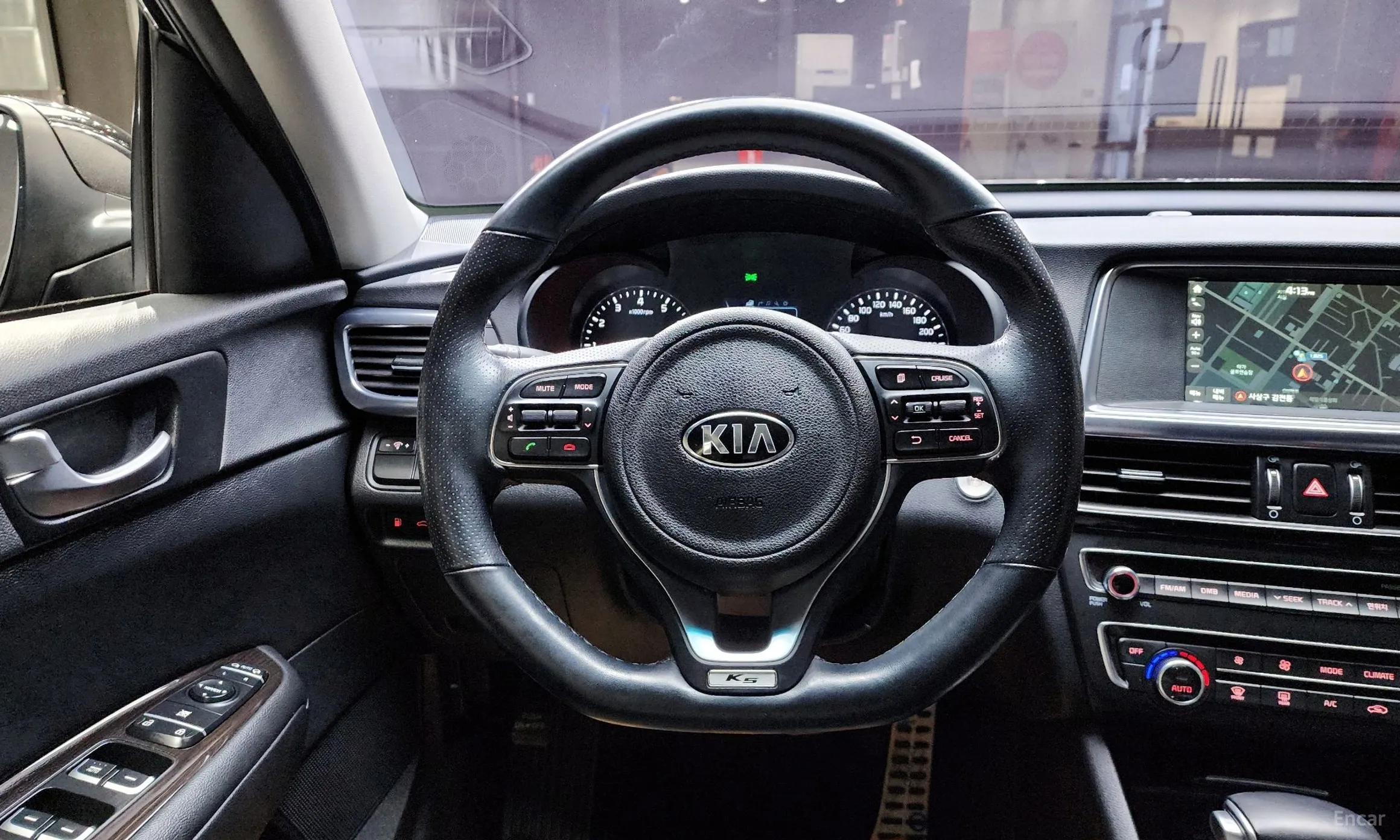 Kia K5 2nd Generation превью 14