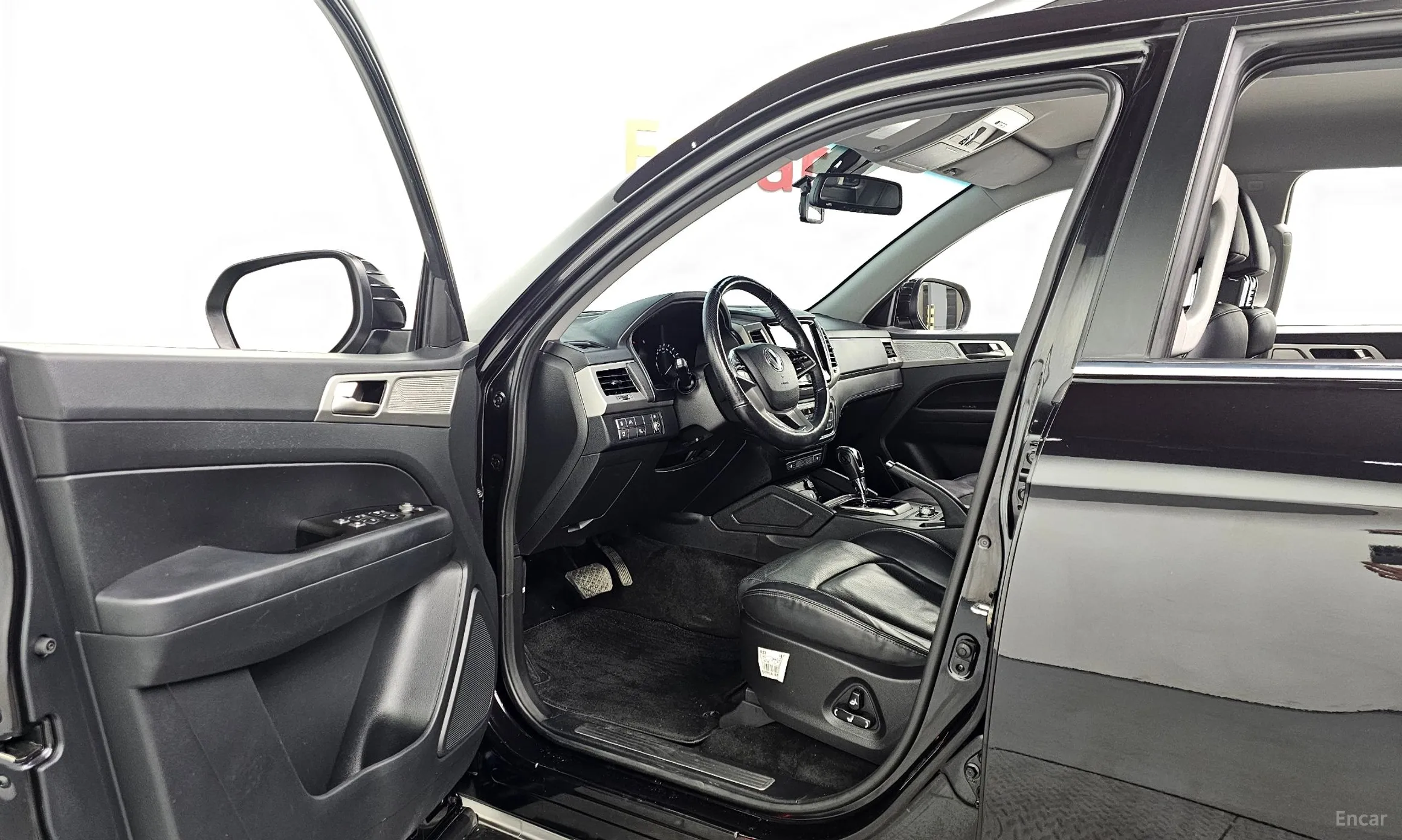 KG Mobility (SsangYong) Rexton Sports превью 10
