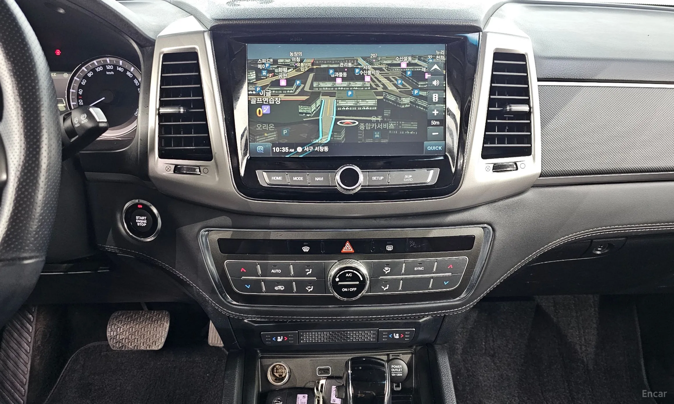 KG Mobility (SsangYong) Rexton Sports превью 15
