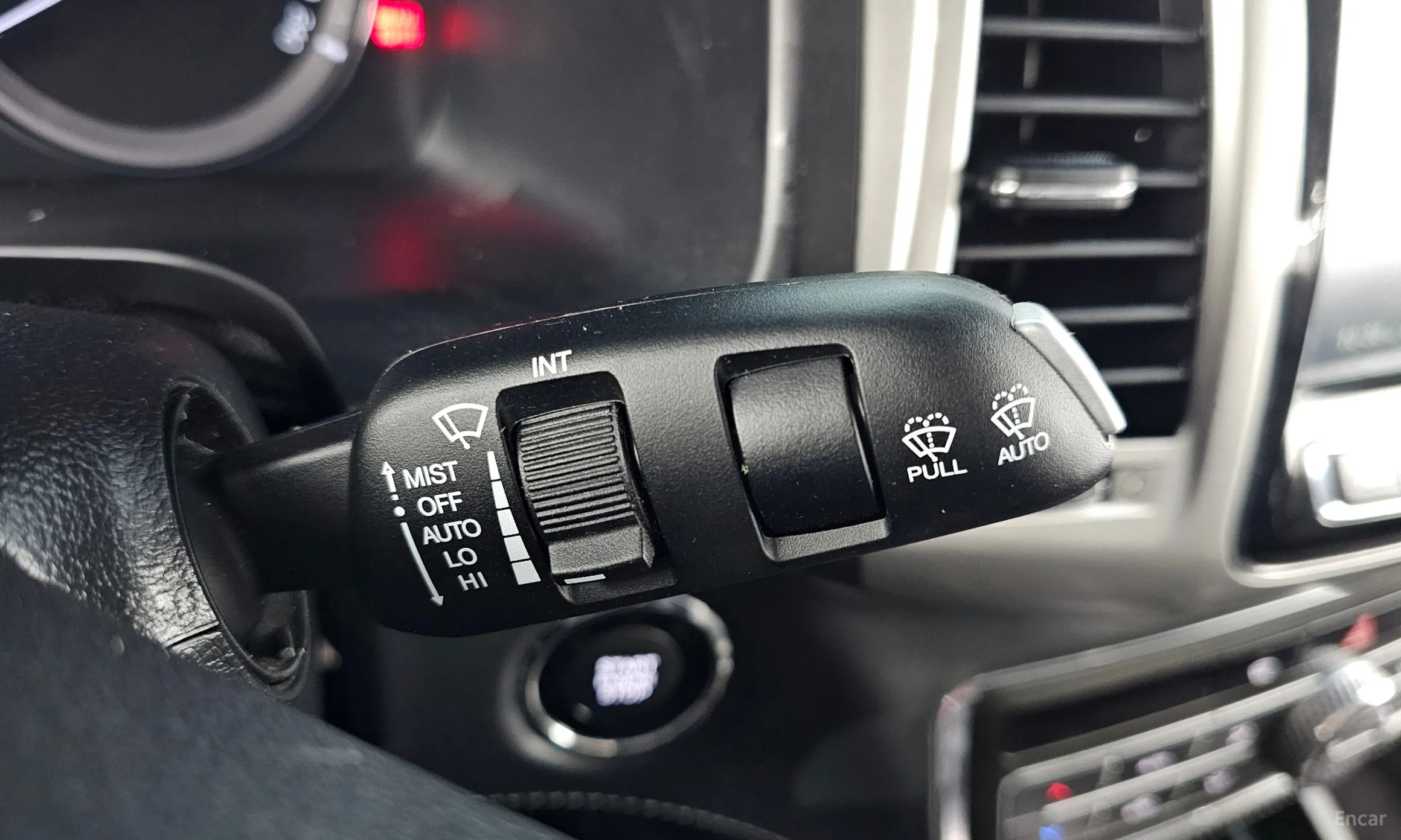 KG Mobility (SsangYong) Rexton Sports превью 18