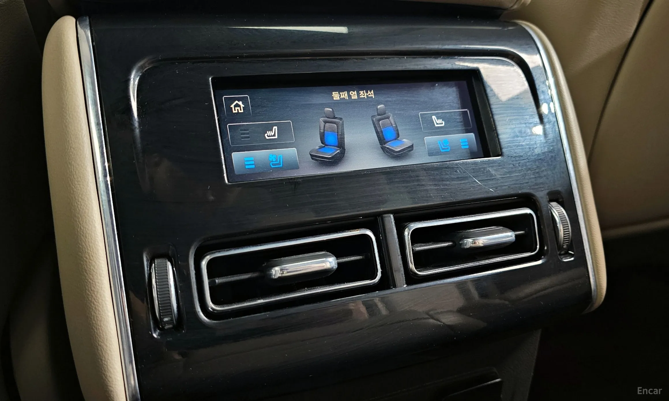 Lincoln Aviator 2nd Generation превью 18