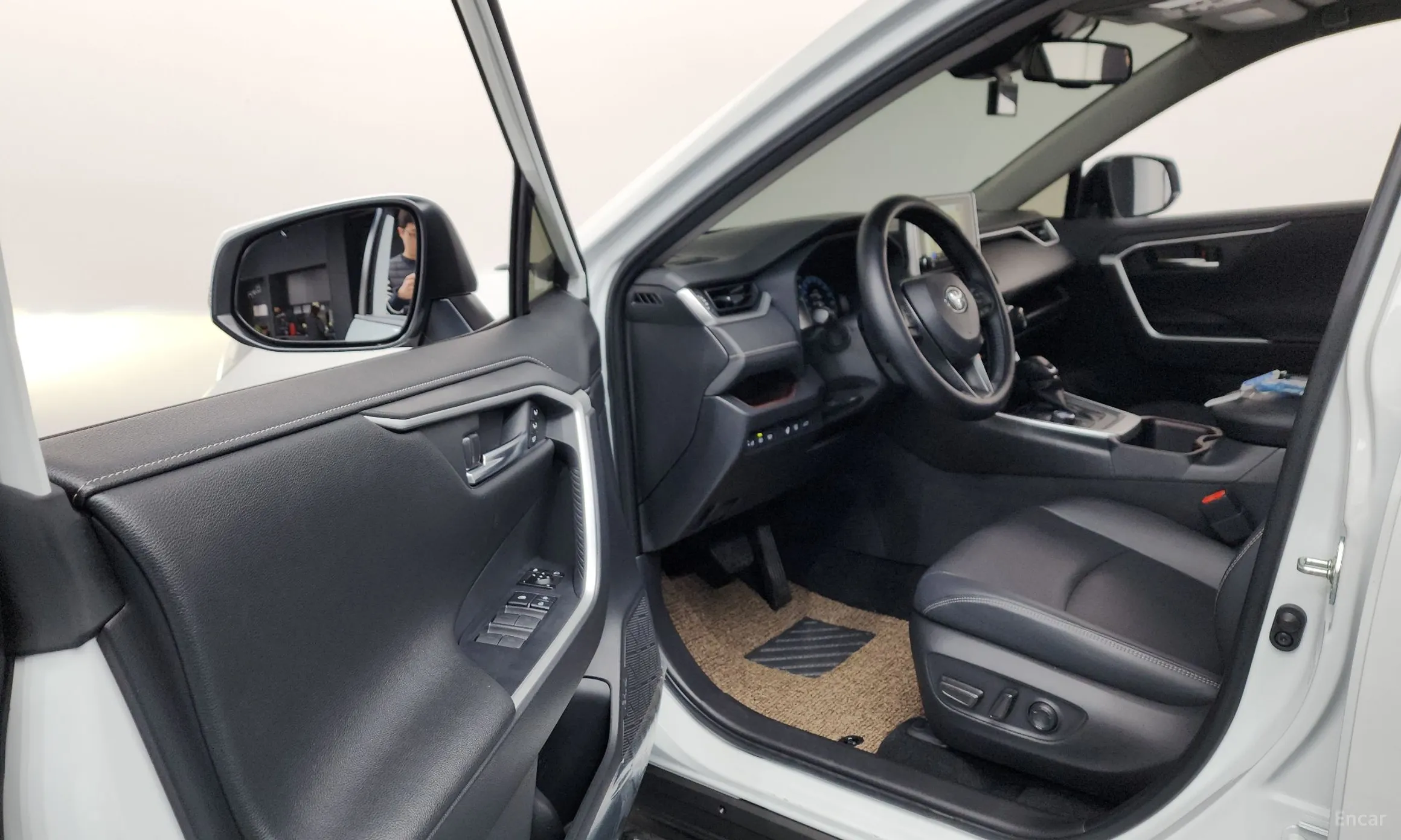 Toyota RAV4 5th Generation превью 10
