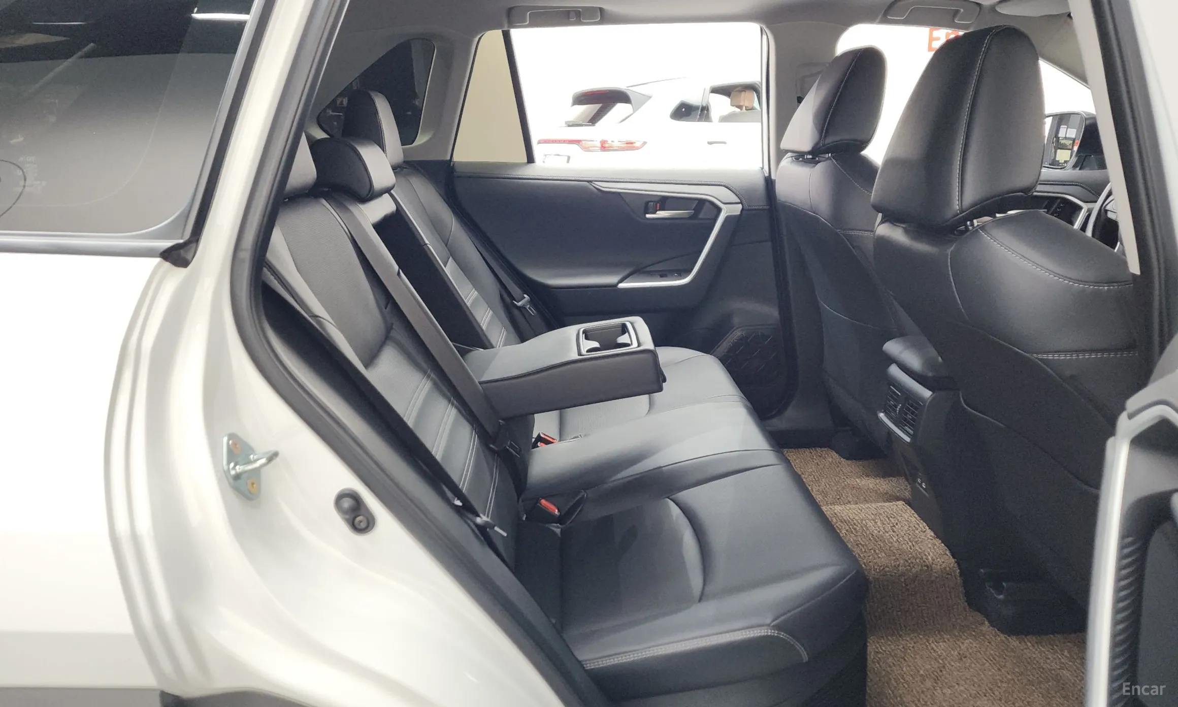 Toyota RAV4 5th Generation превью 12
