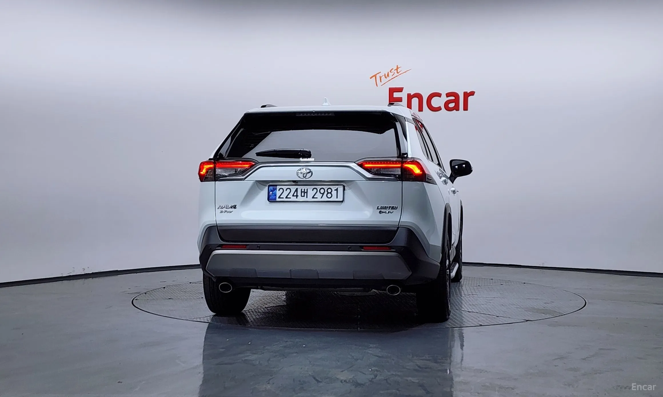 Toyota RAV4 5th Generation превью 4