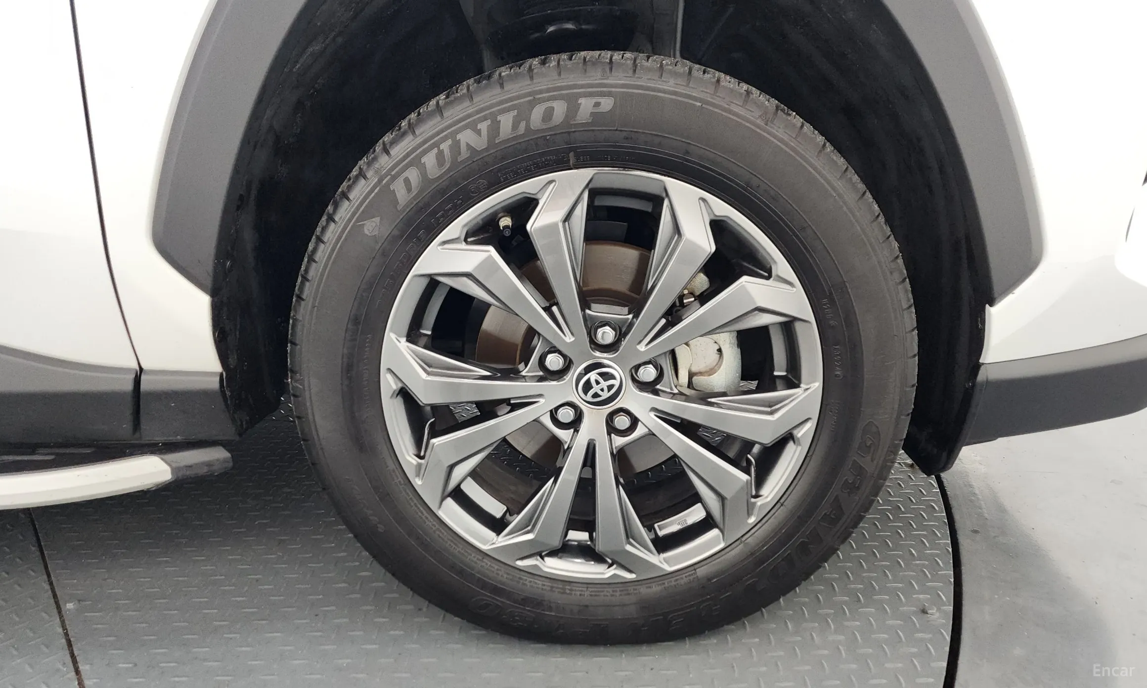 Toyota RAV4 5th Generation превью 5