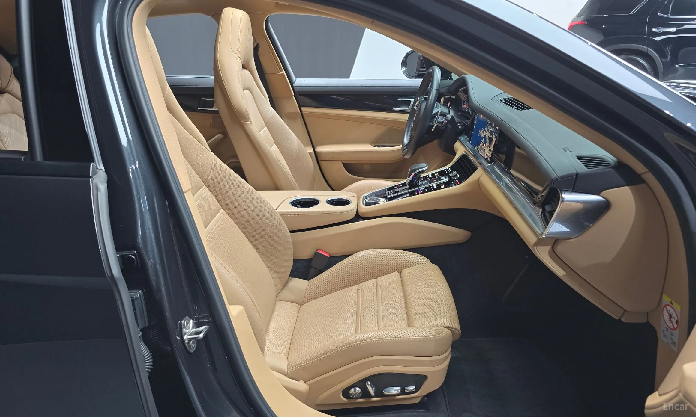Porsche Panamera (971) превью 10