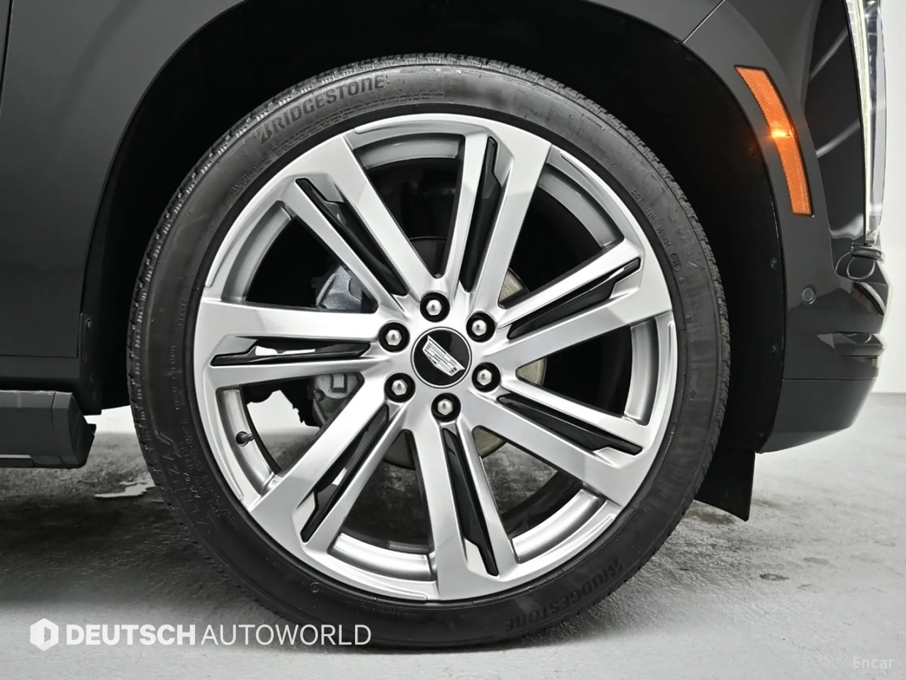 Cadillac Escalade 5th Generation превью 5