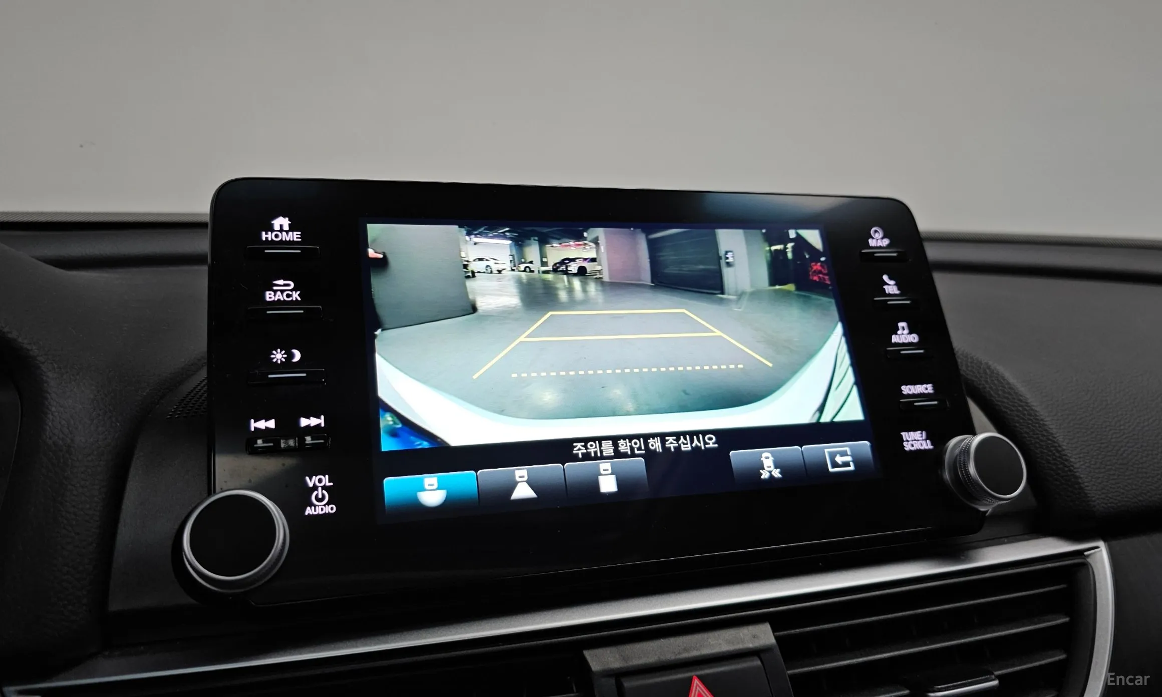 Honda Accord 10th Generation превью 15