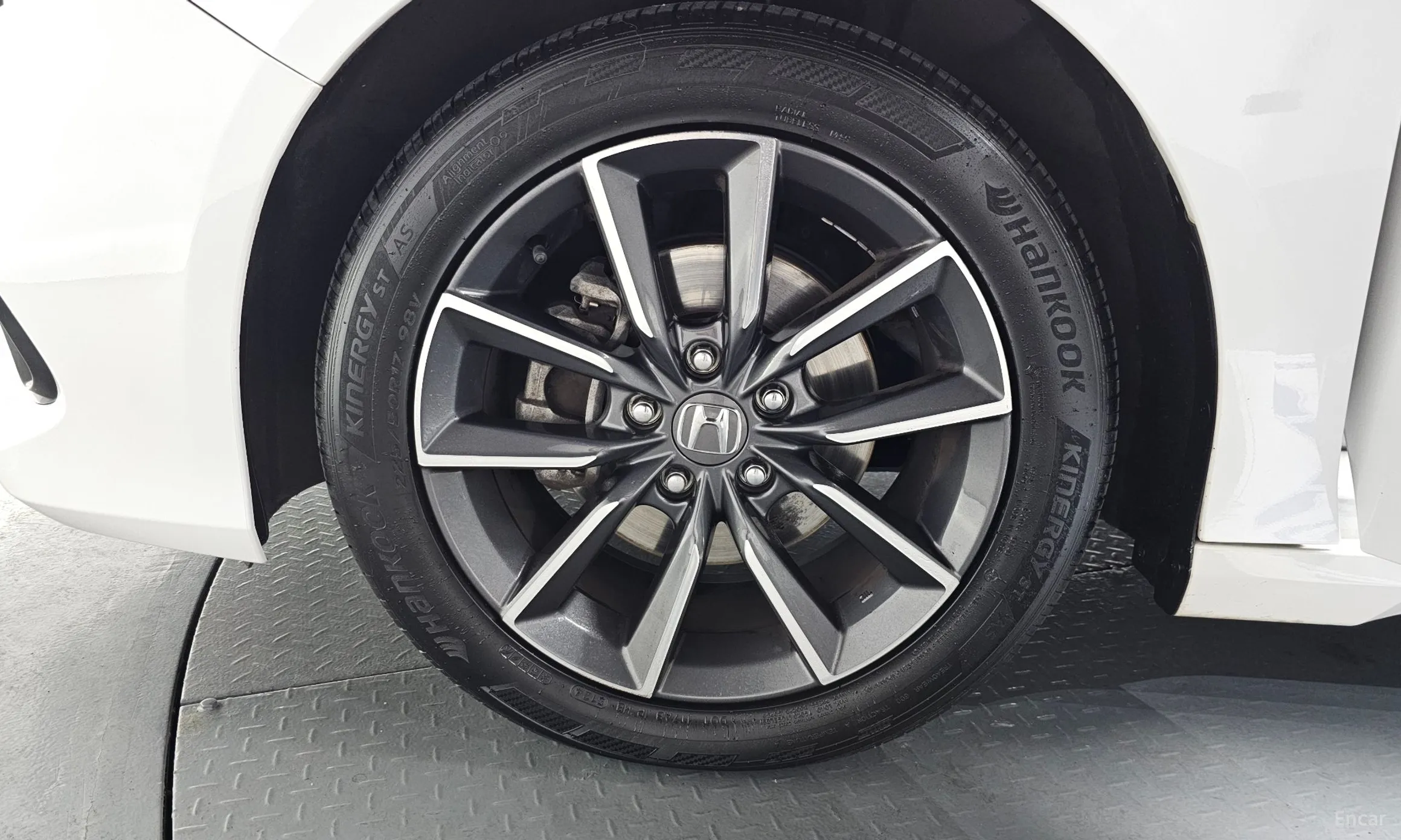 Honda Accord 10th Generation превью 5