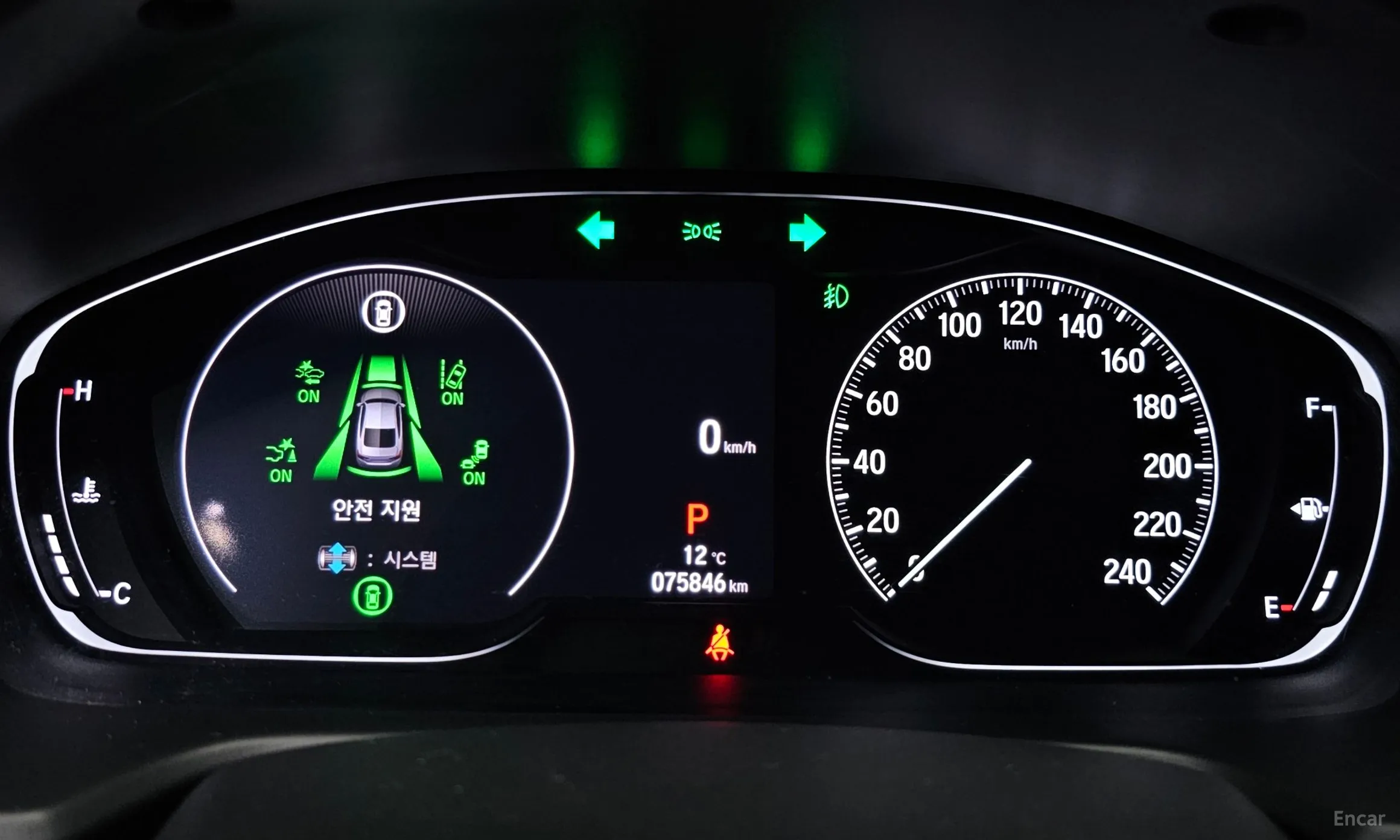 Honda Accord 10th Generation превью 8