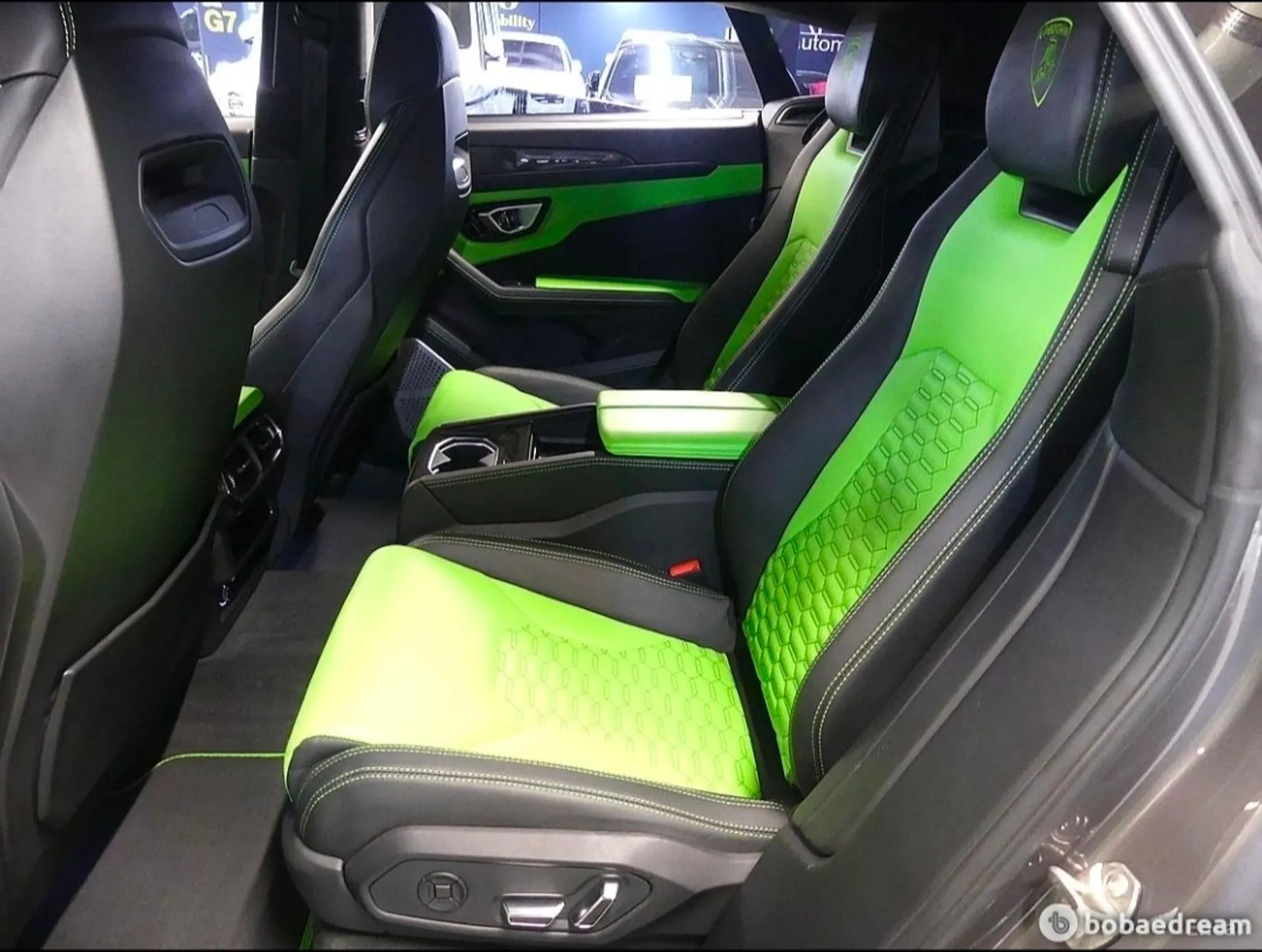 Lamborghini Urus превью 15