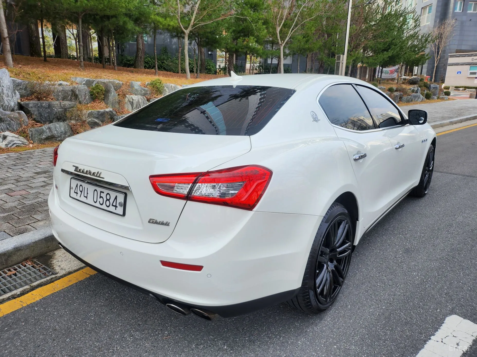 Maserati Ghibli превью 2