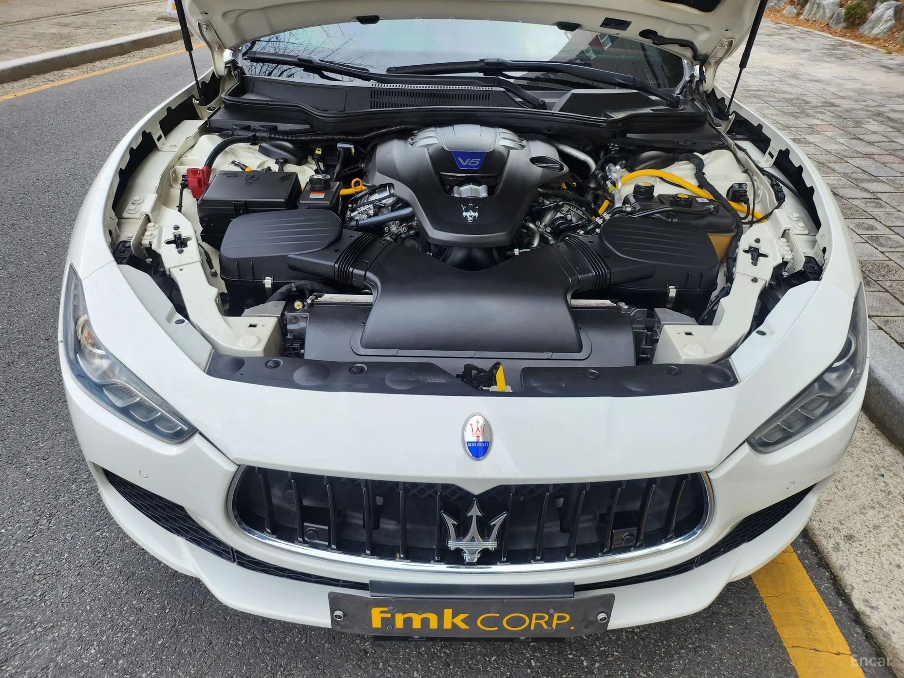 Maserati Ghibli превью 6