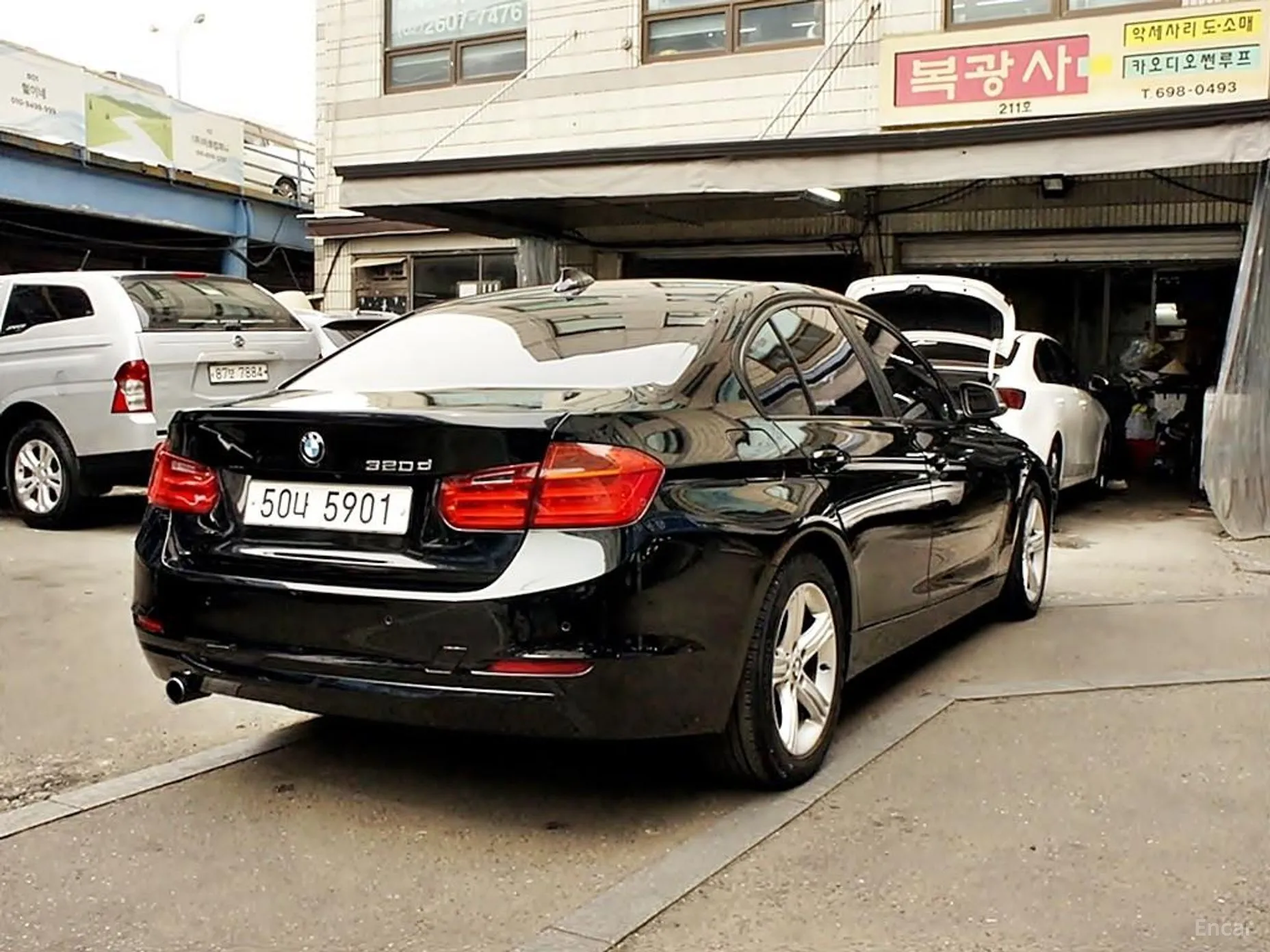 BMW 3 Series (F30) превью 4