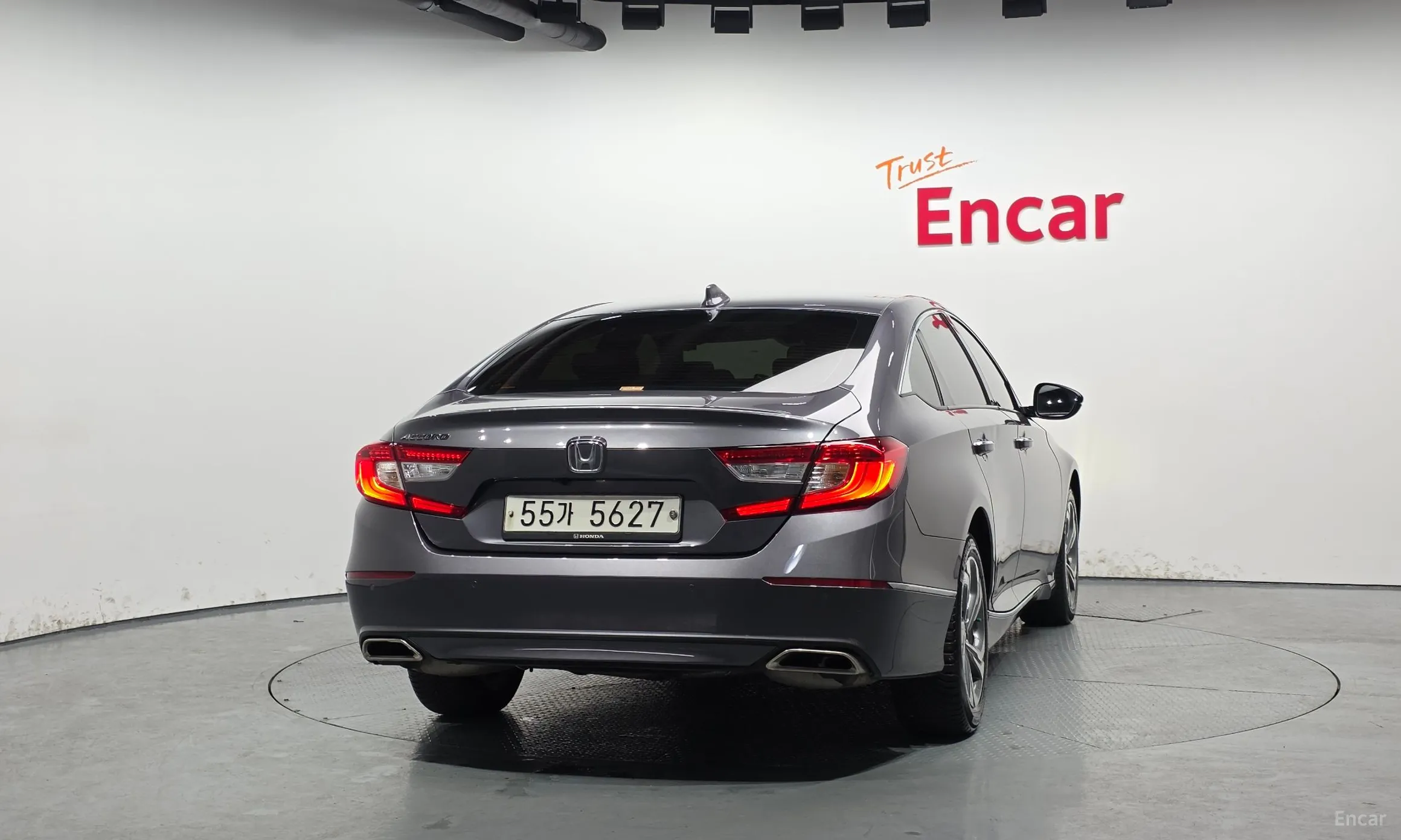 Honda Accord 10th Generation превью 4