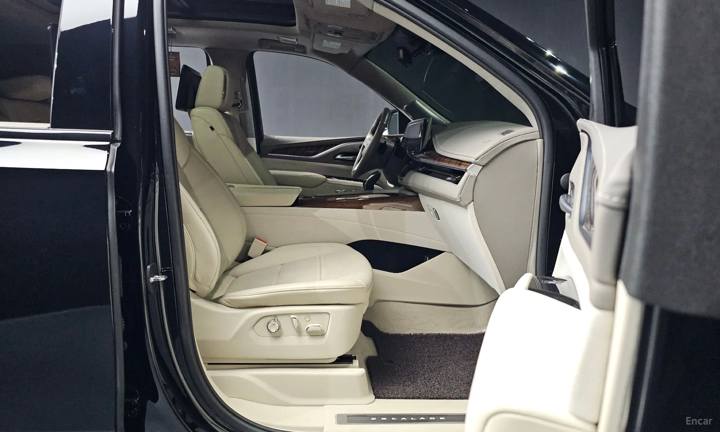 Cadillac Escalade 5th Generation превью 11