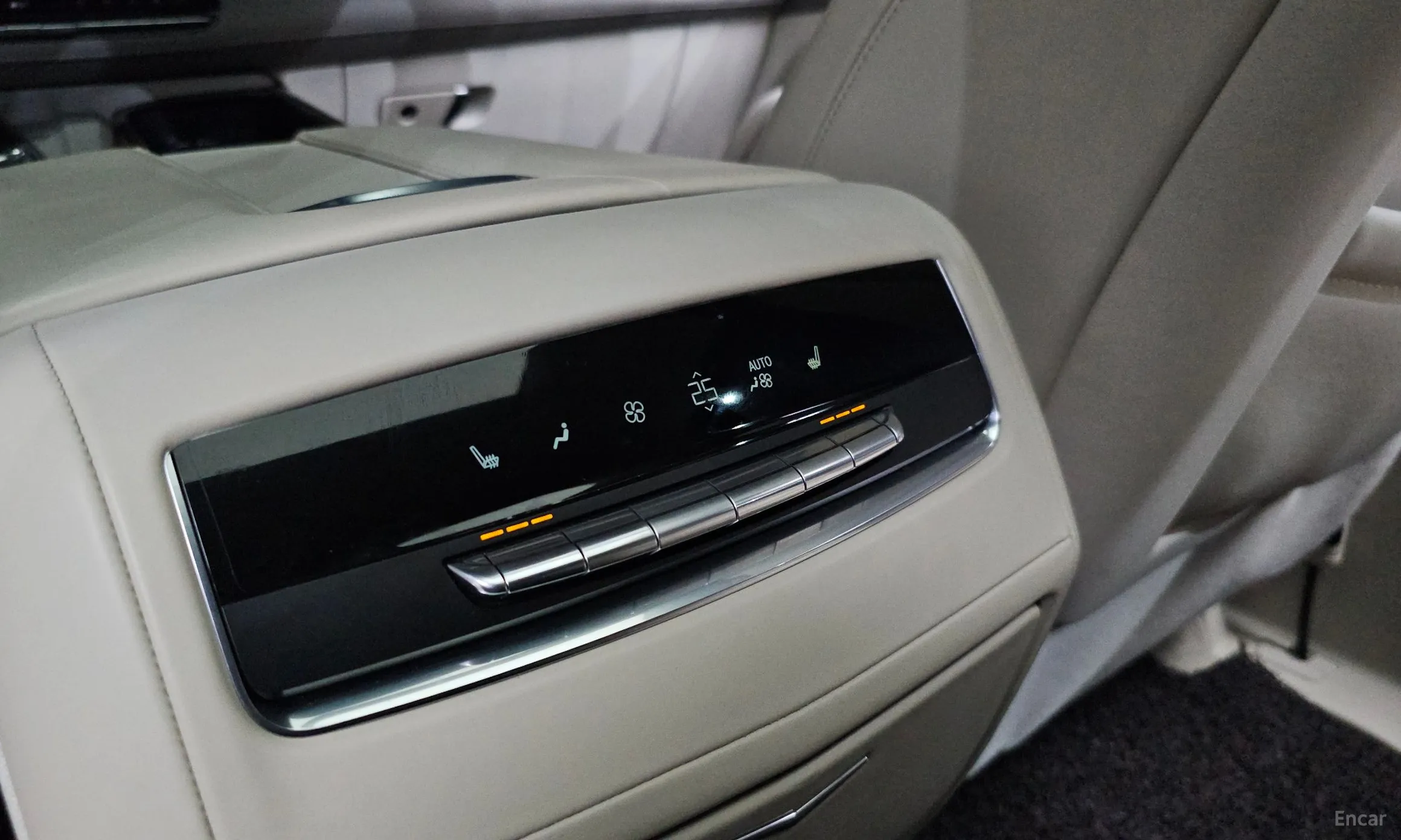 Cadillac Escalade 5th Generation превью 18
