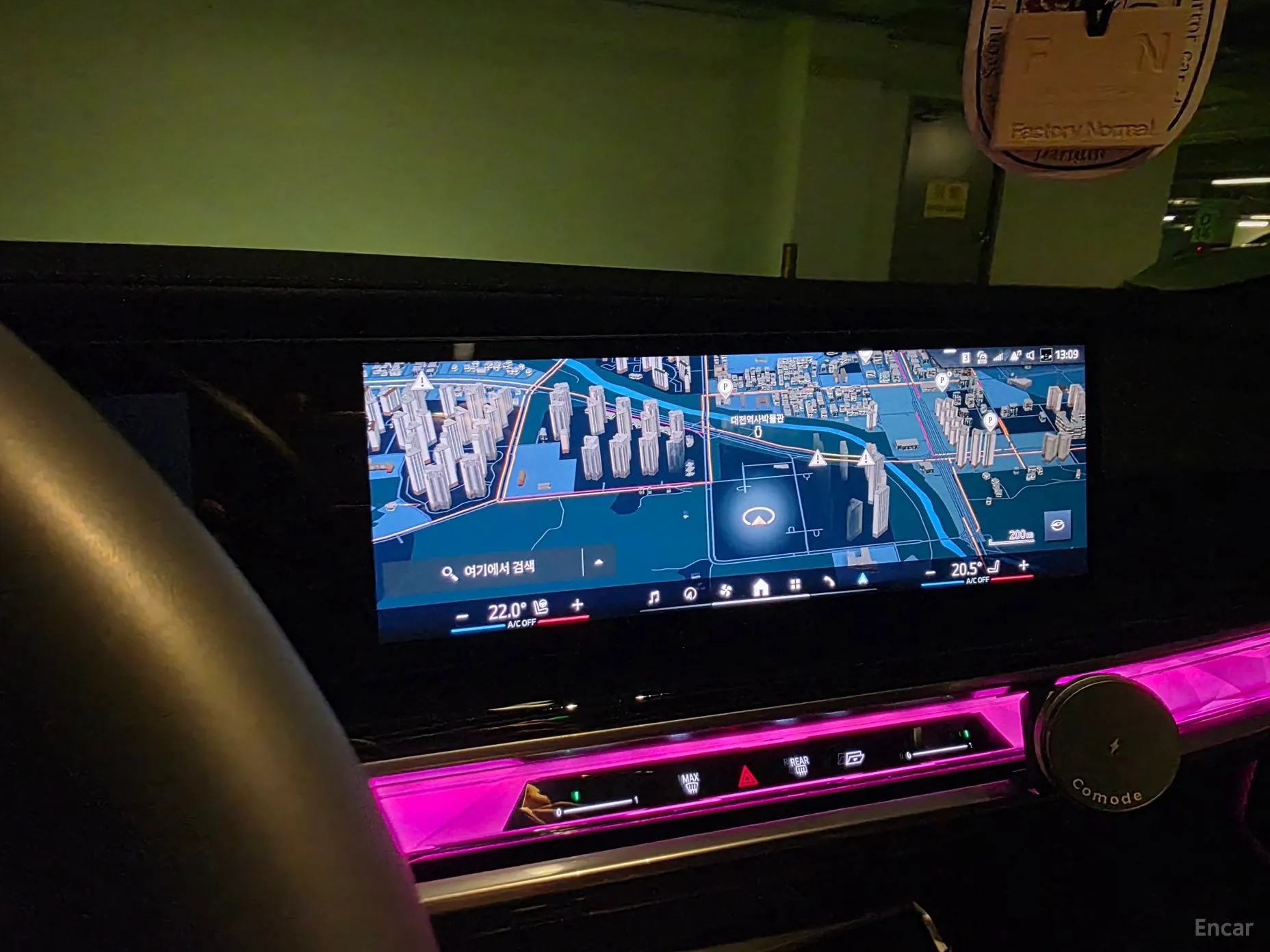 BMW 7 Series (G70) превью 10