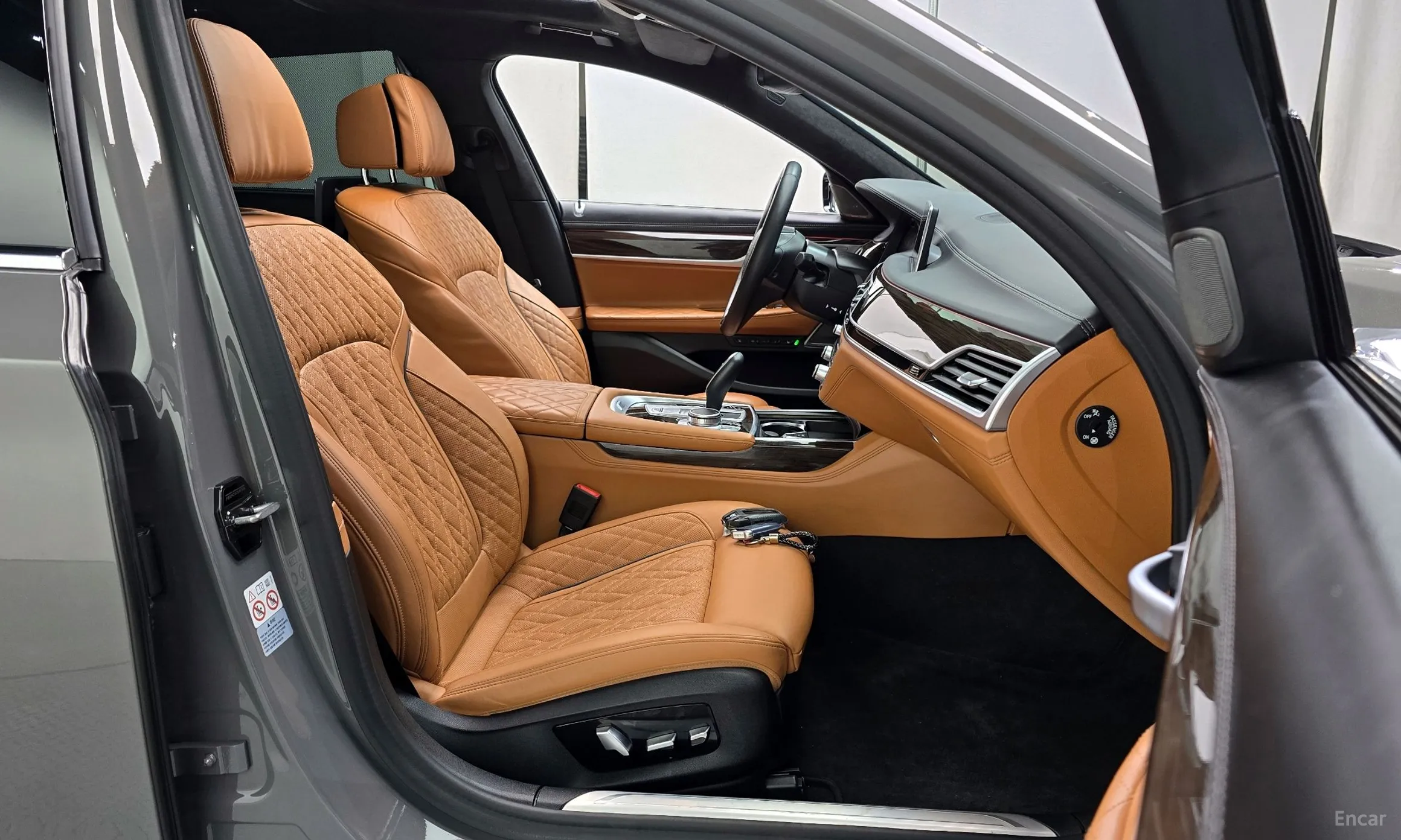 BMW 7 Series (G11) превью 10