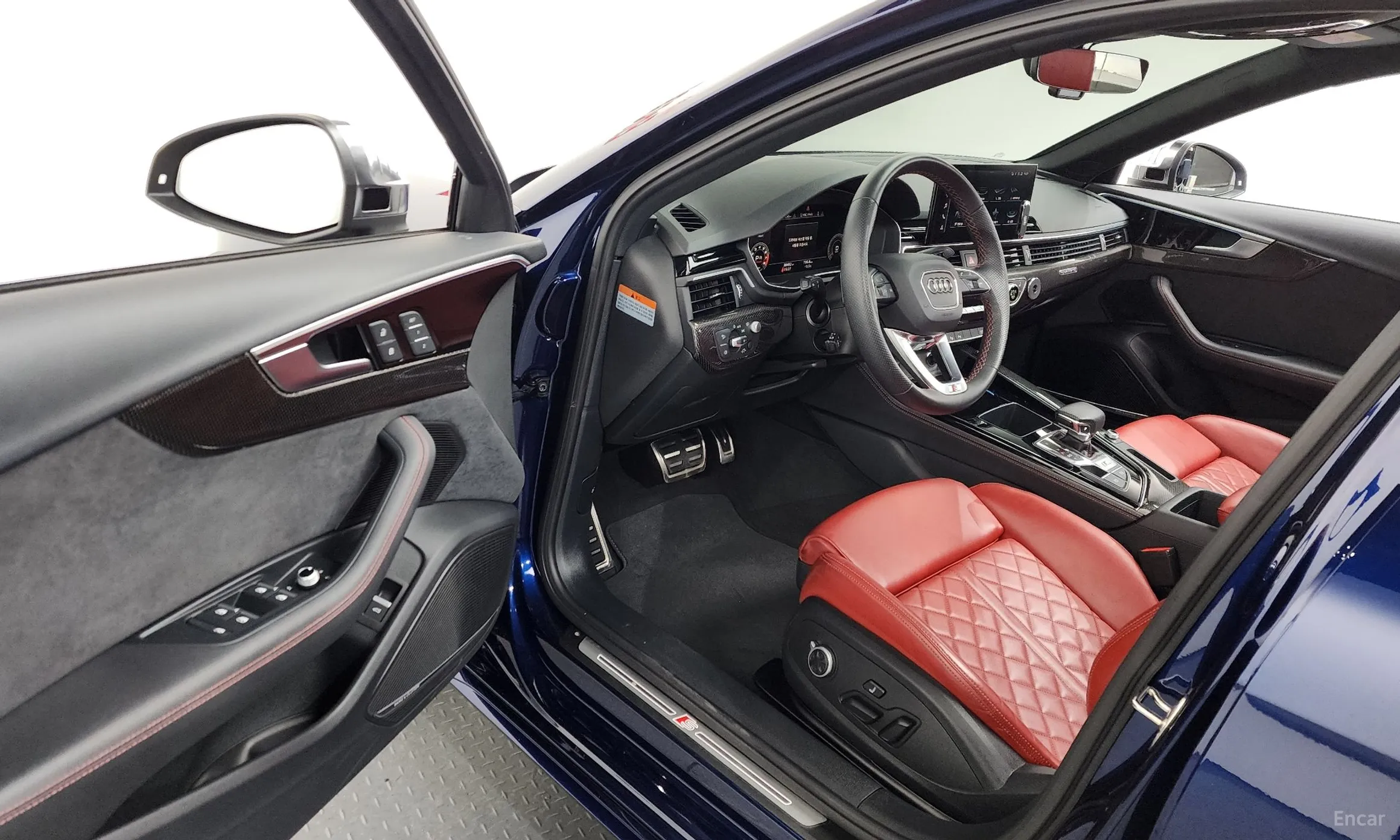 Audi S4 (B9) превью 10