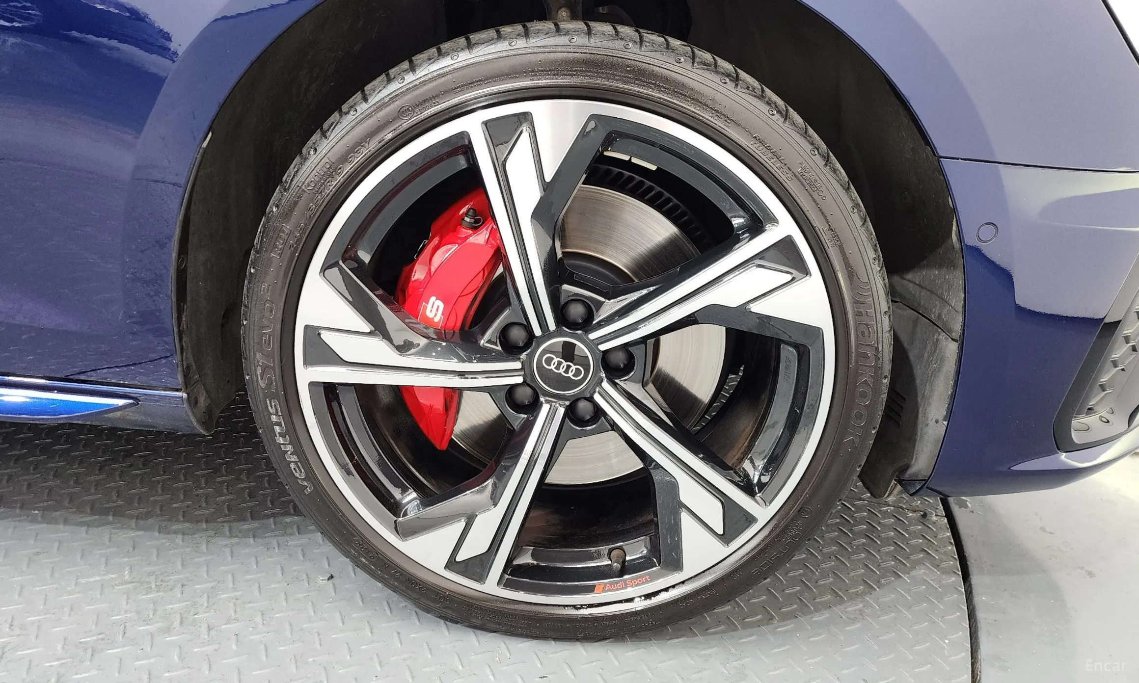 Audi S4 (B9) превью 5