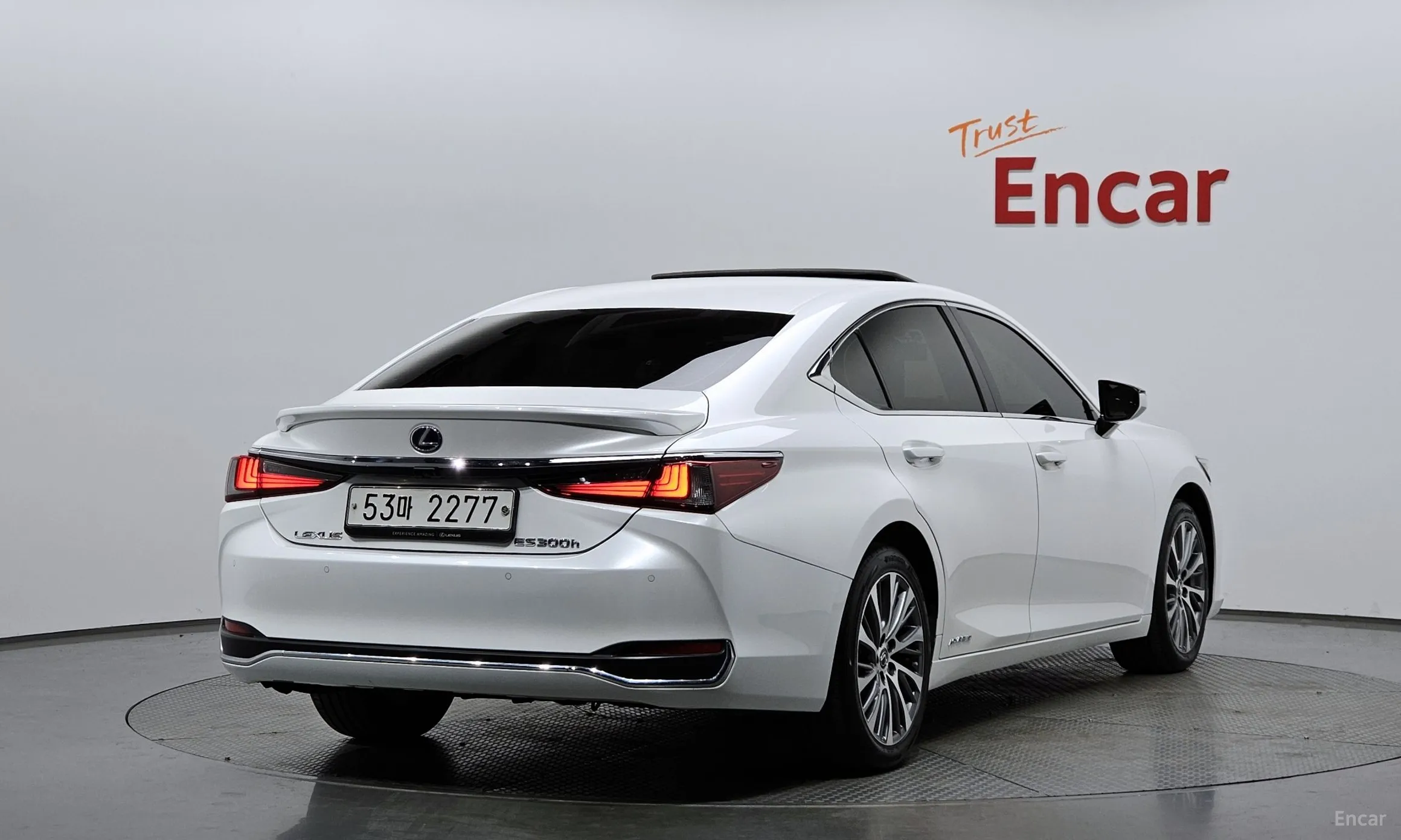 Lexus ES300h 7th Generation