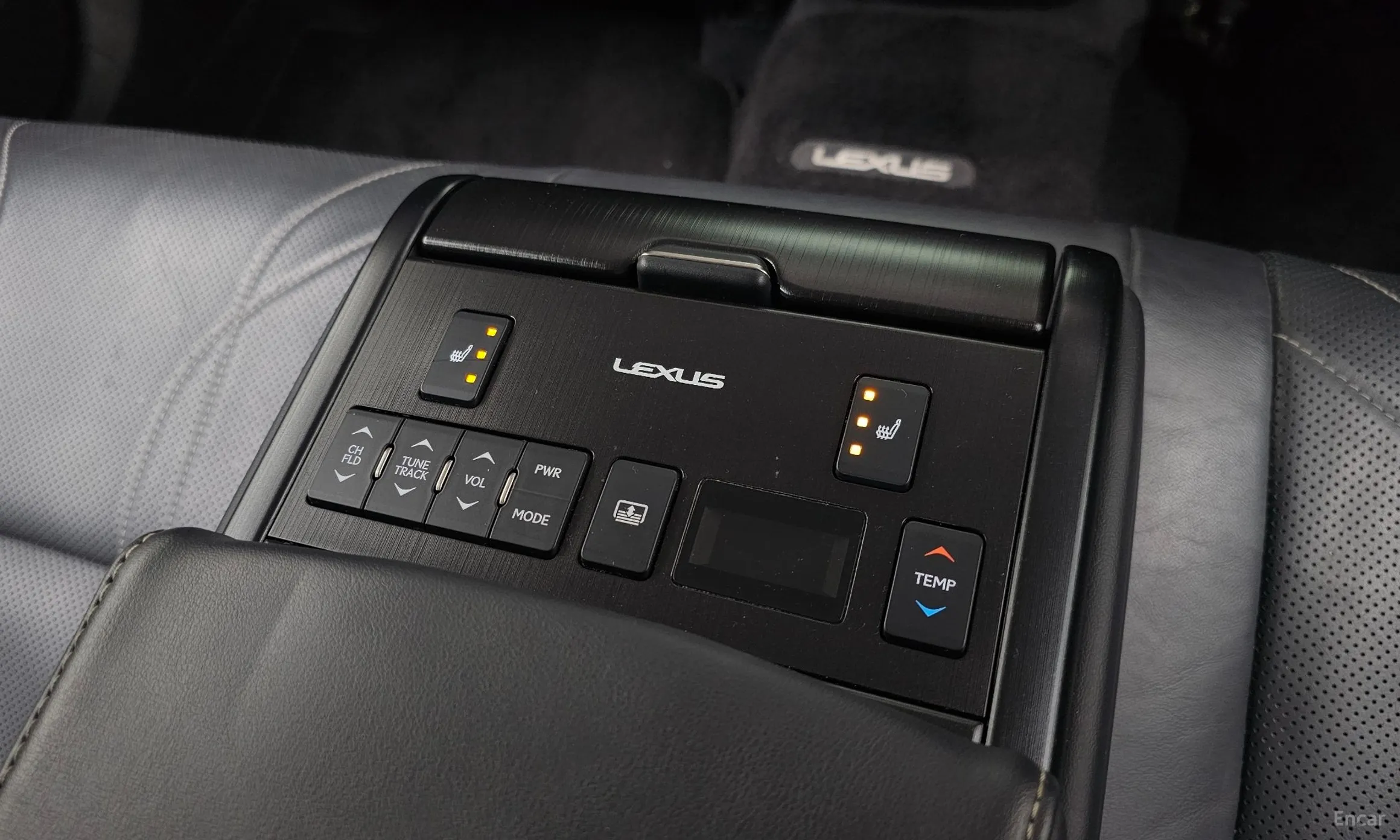 Lexus ES300h 7th Generation превью 19