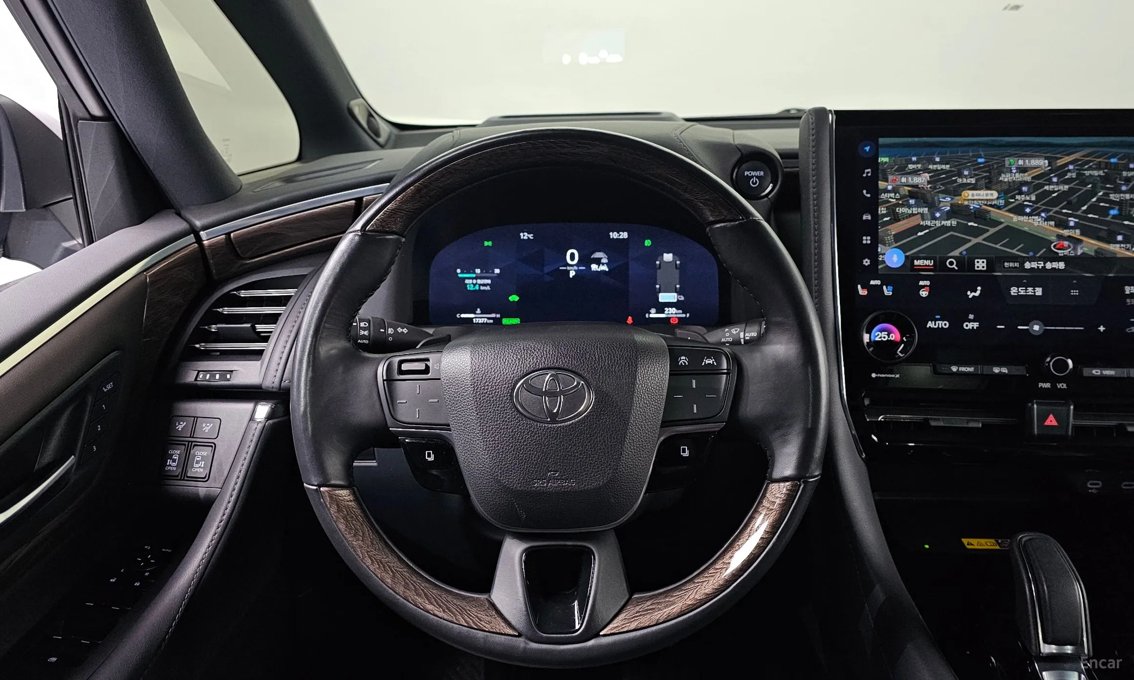 Toyota Alphard 4th Generation превью 12