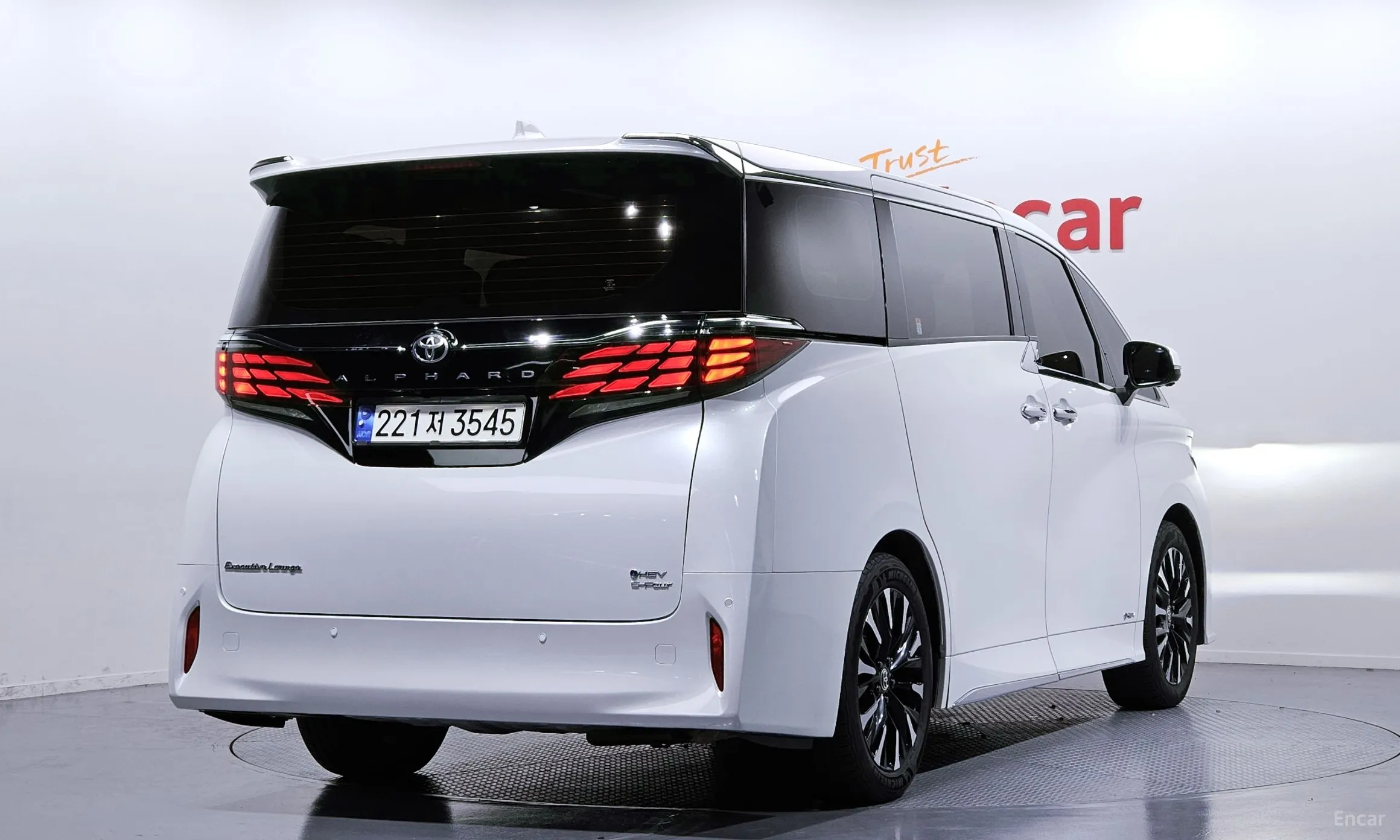 Toyota Alphard 4th Generation превью 2