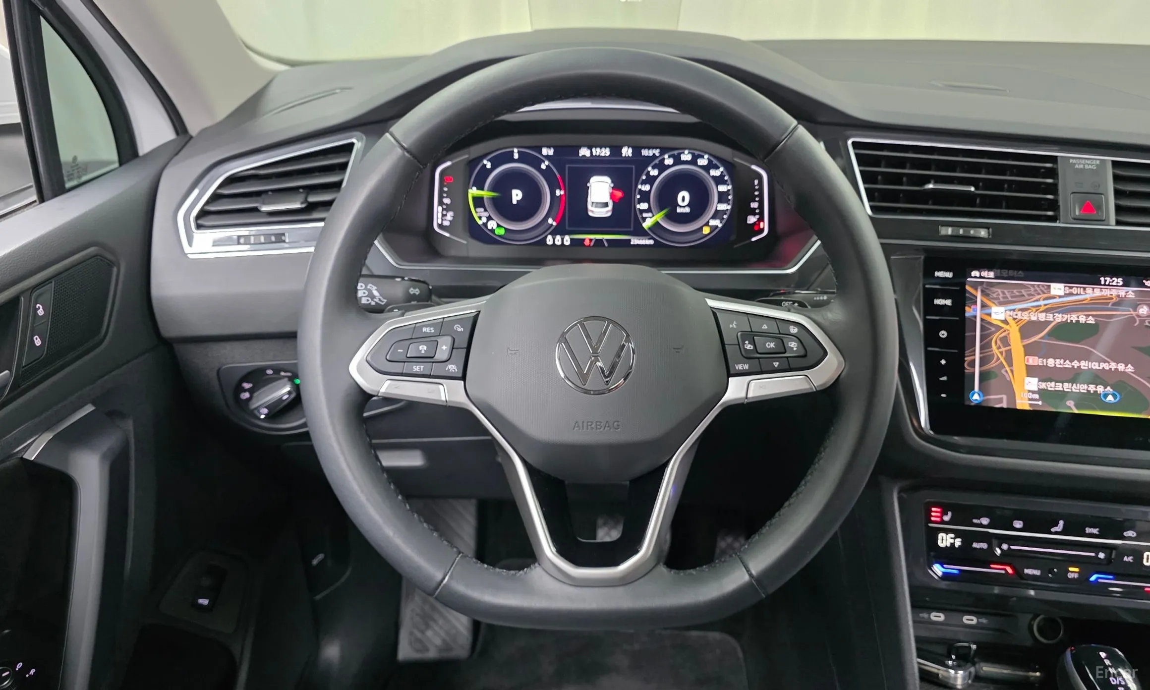 Volkswagen Tiguan 2nd Generation превью 13