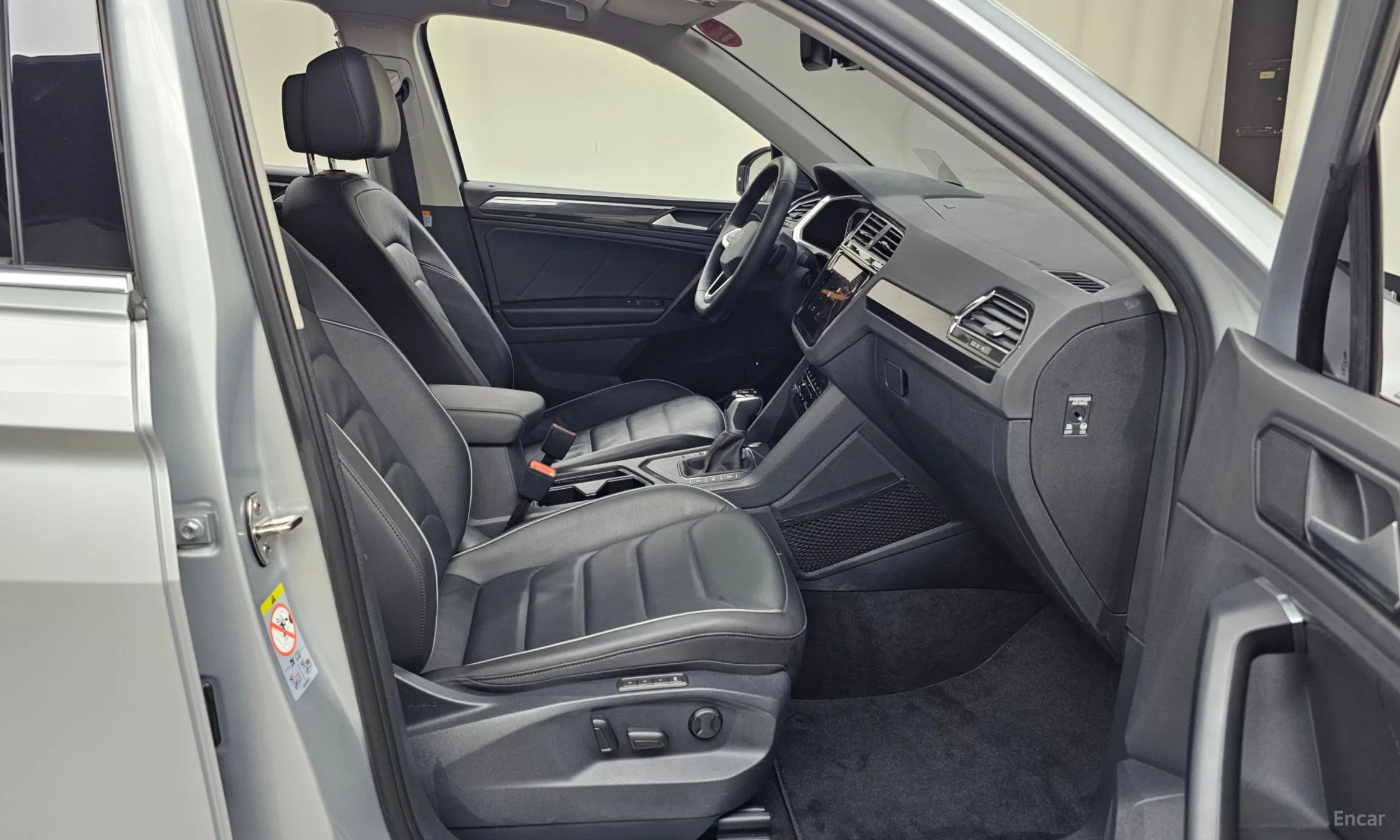 Volkswagen Tiguan 2nd Generation превью 11