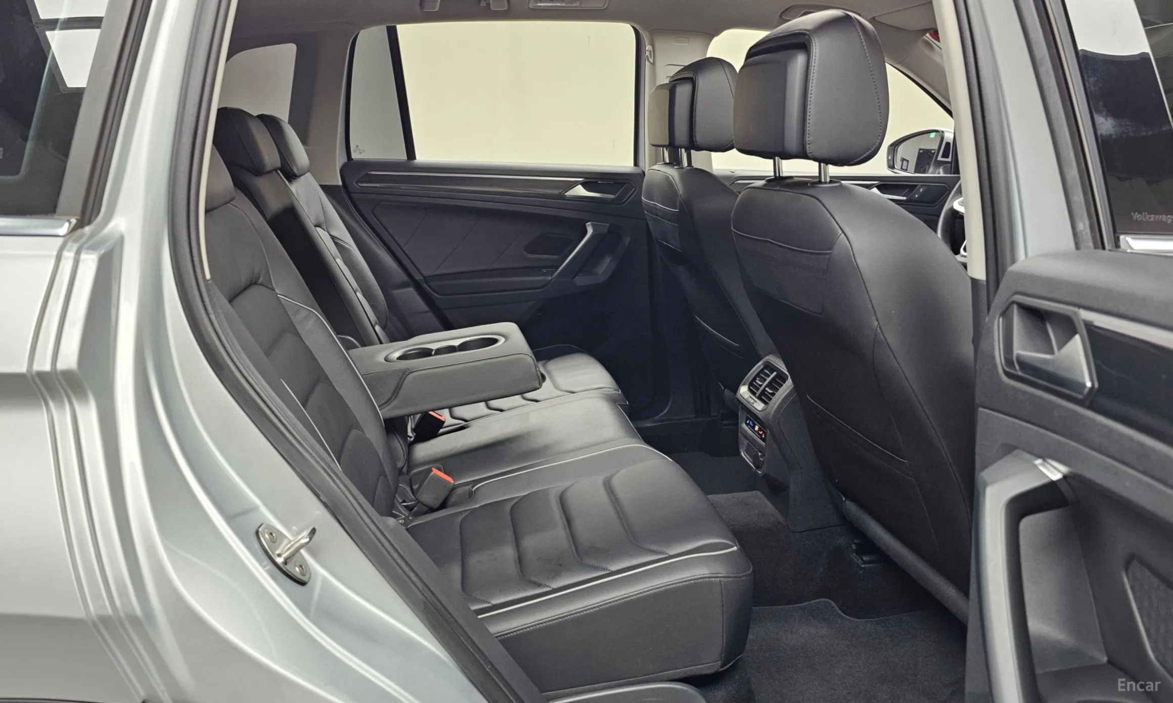 Volkswagen Tiguan 2nd Generation превью 12