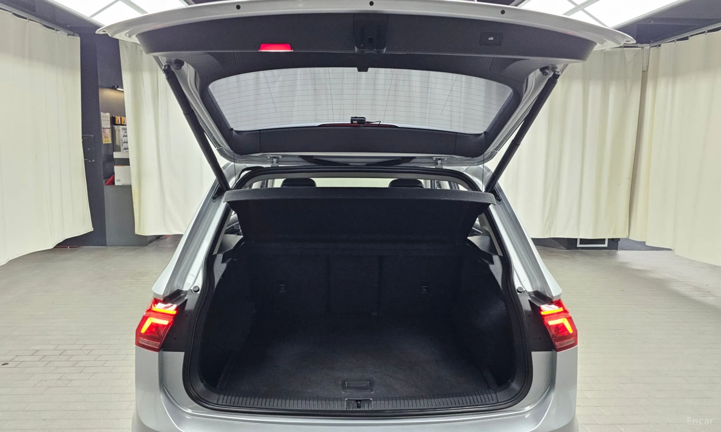 Volkswagen Tiguan 2nd Generation превью 20