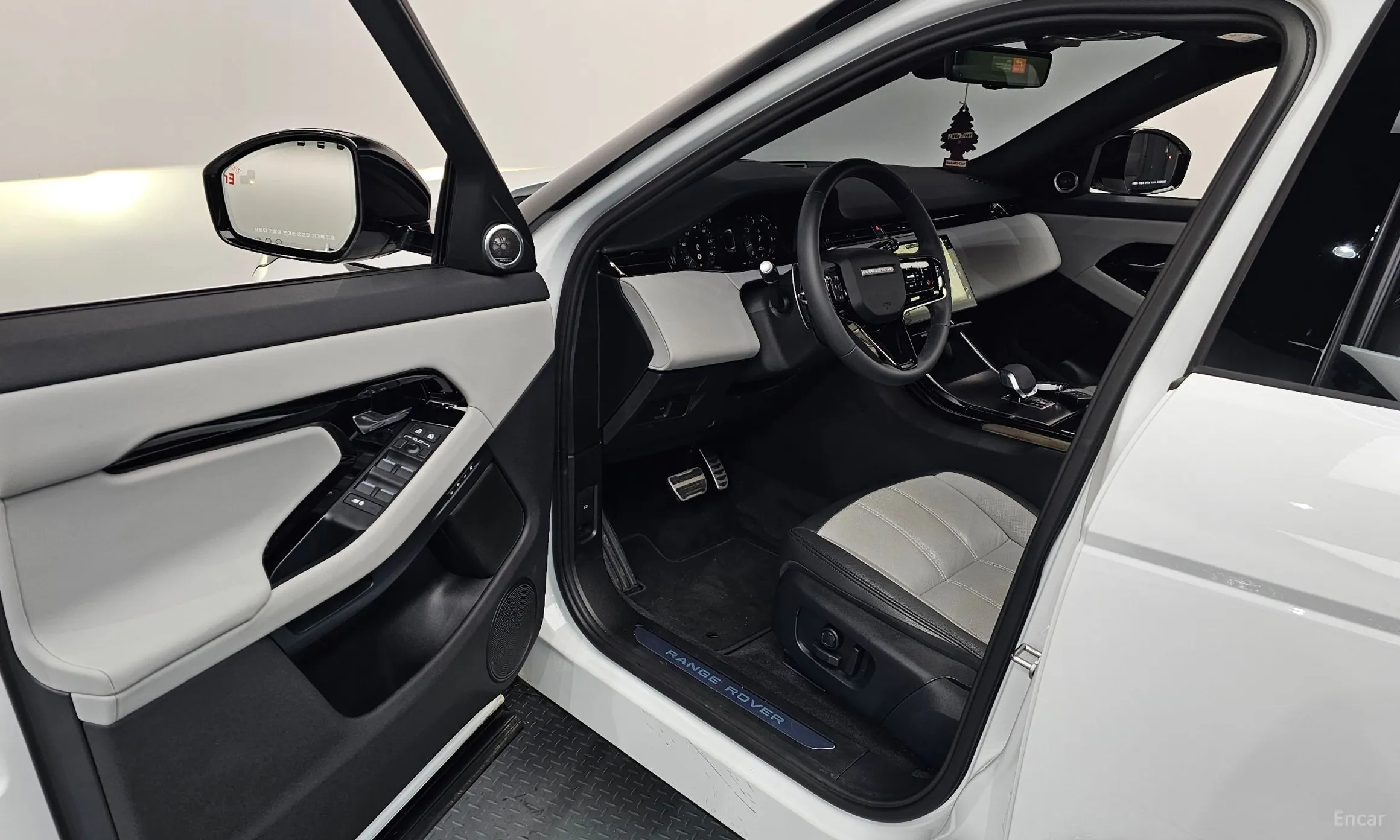 Land Rover Range Rover Evoque 2nd Generation превью 10