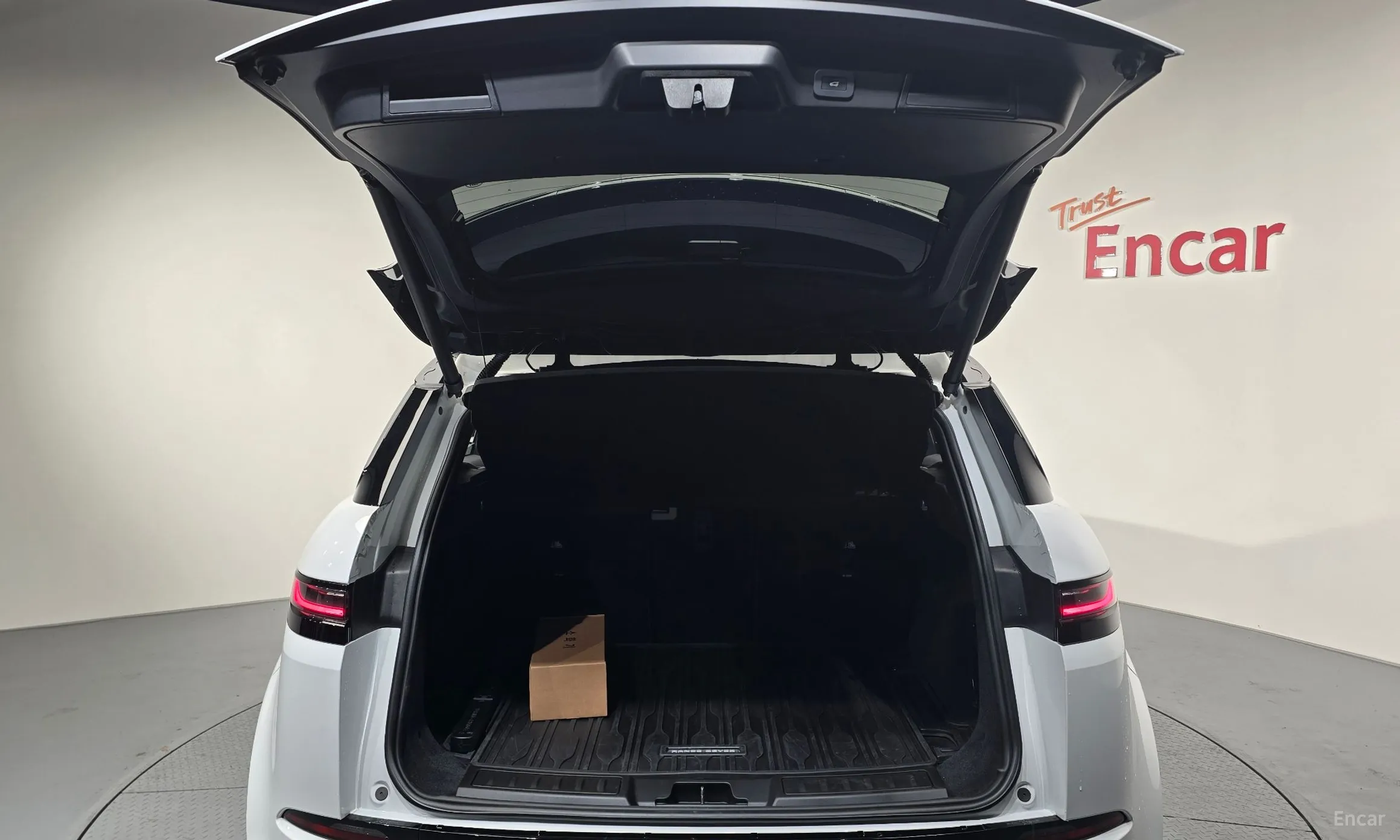 Land Rover Range Rover Evoque 2nd Generation превью 20