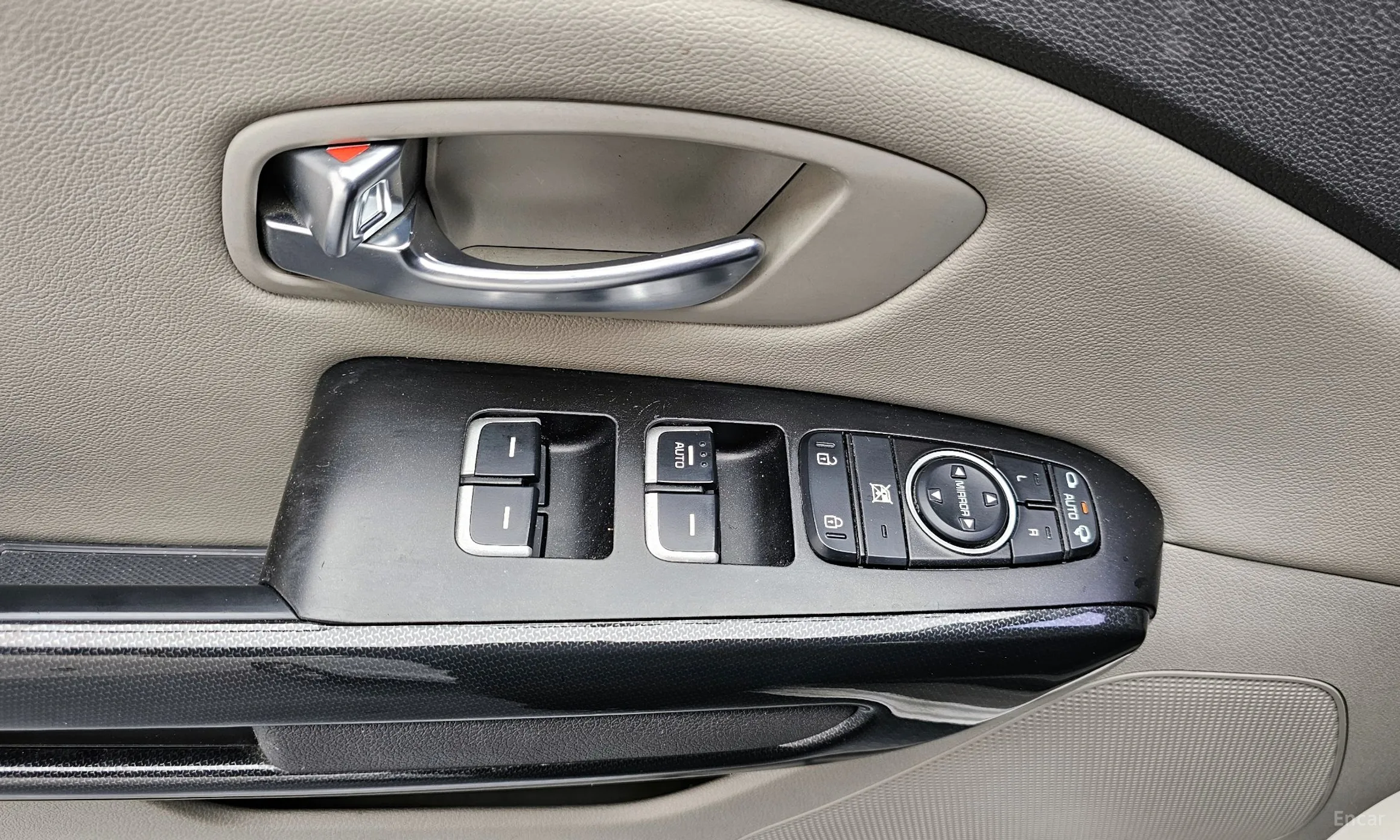 Kia Carnival превью 14
