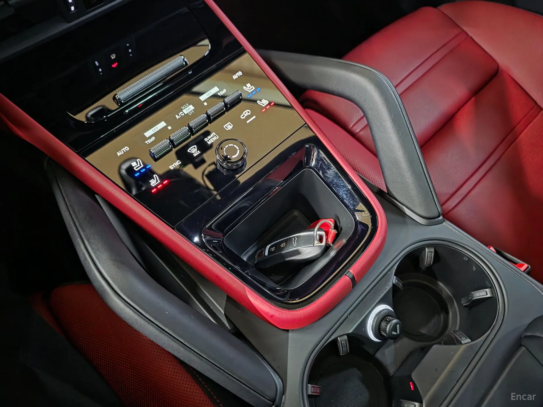 Porsche Cayenne (PO536) превью 12