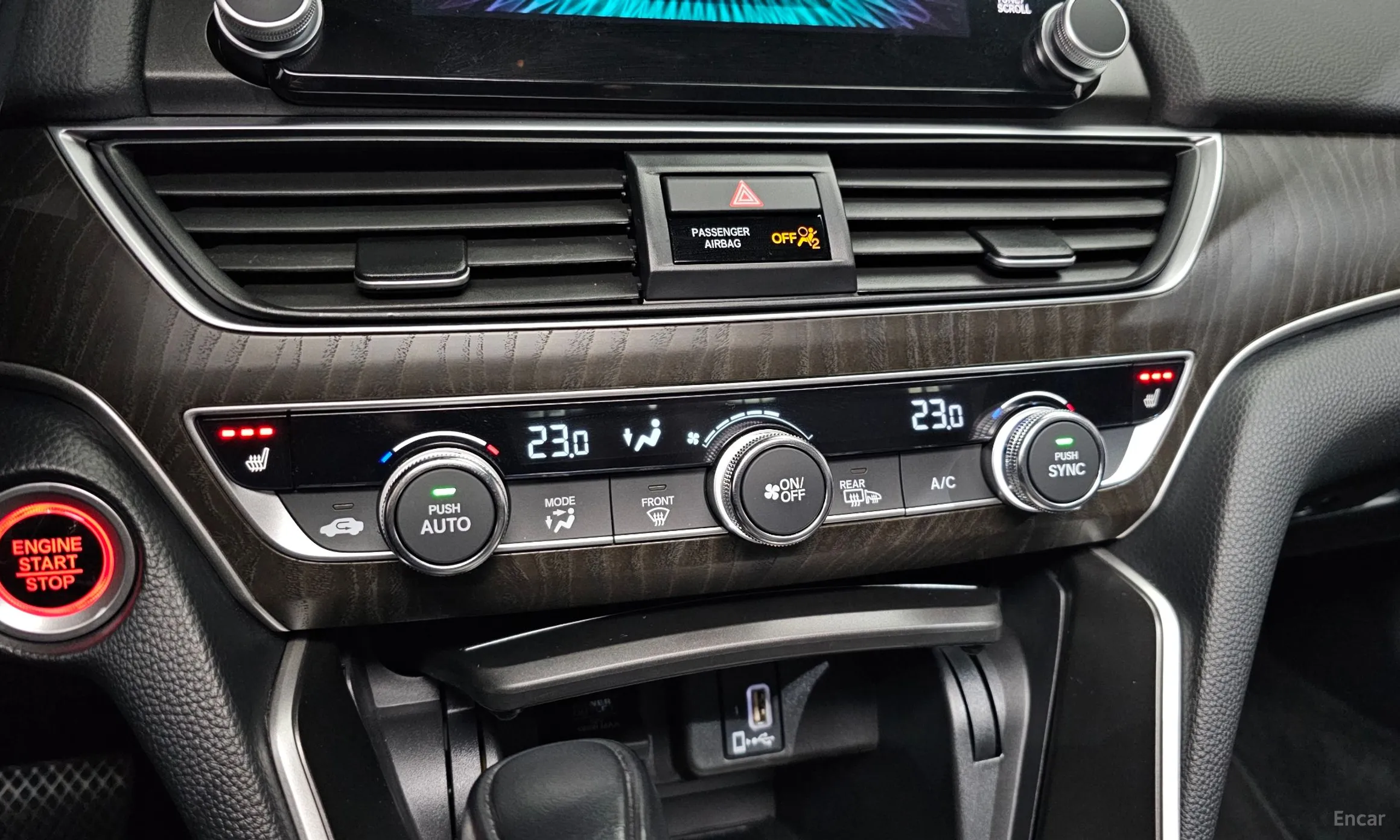 Honda Accord 10th Generation превью 16