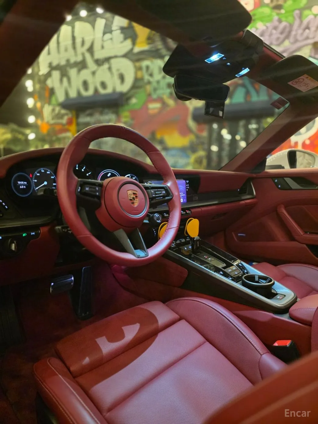 Porsche 911 (992) превью 9