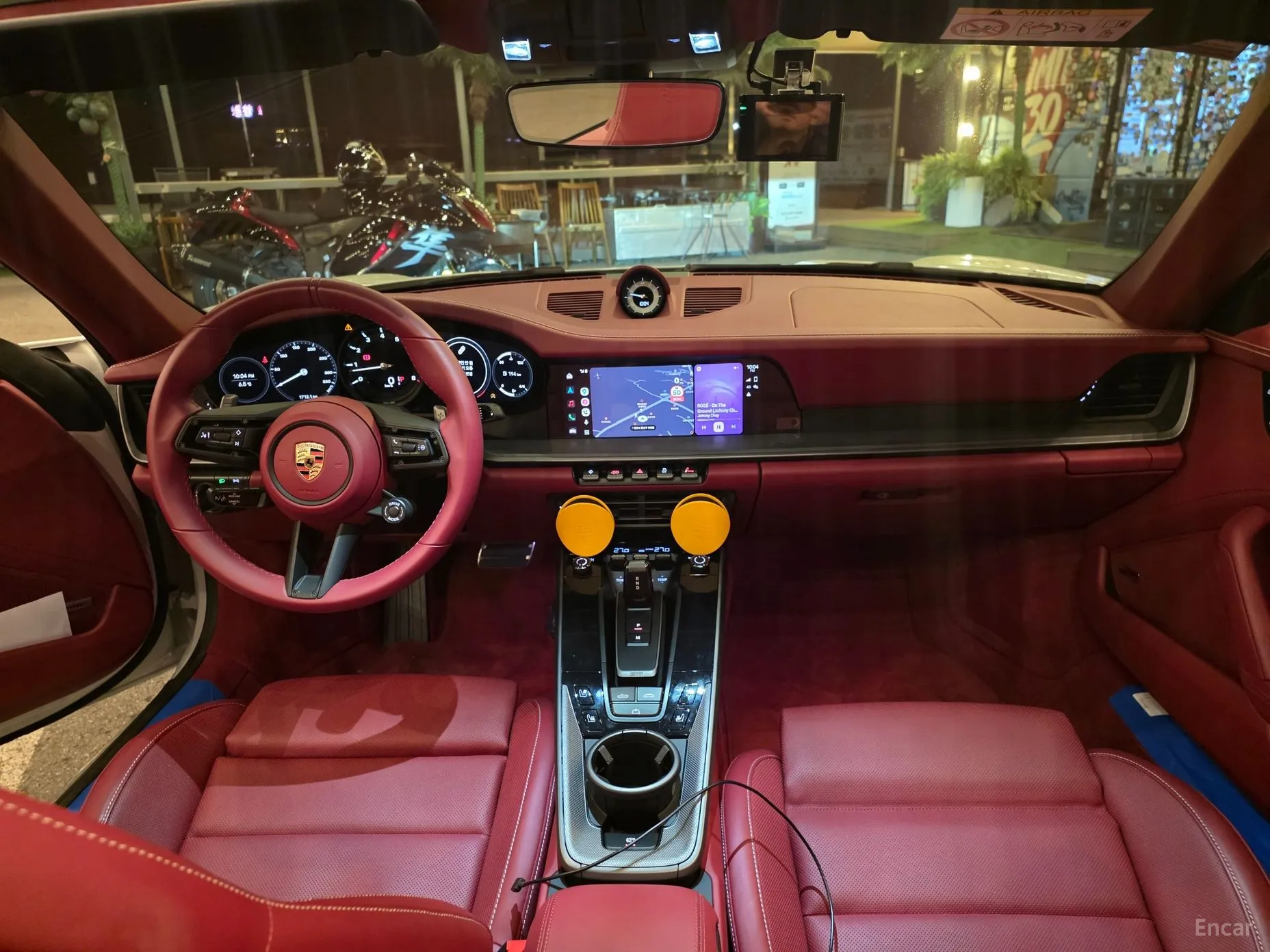 Porsche 911 (992) превью 6
