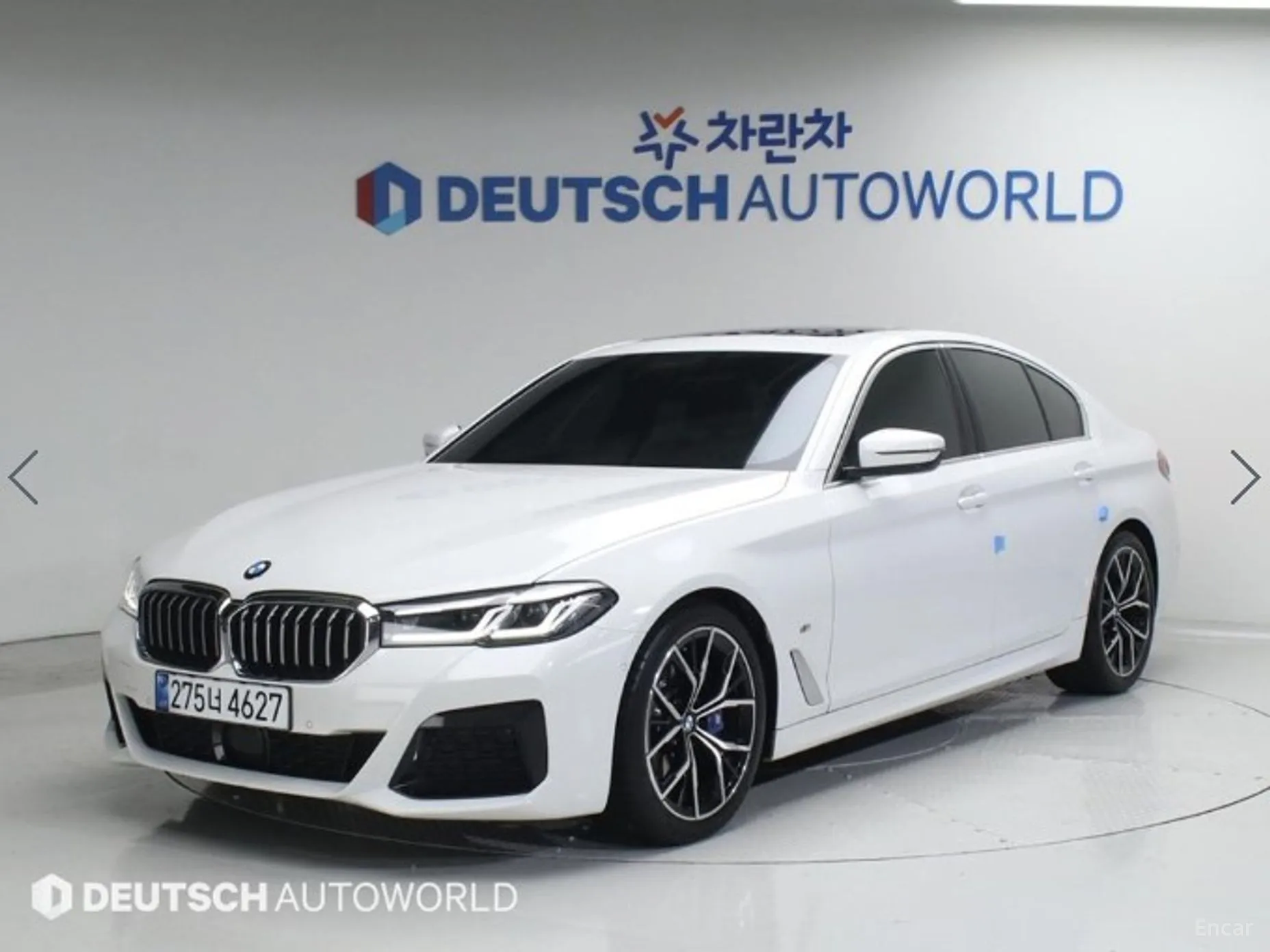 BMW 5 Series (G30) превью 2