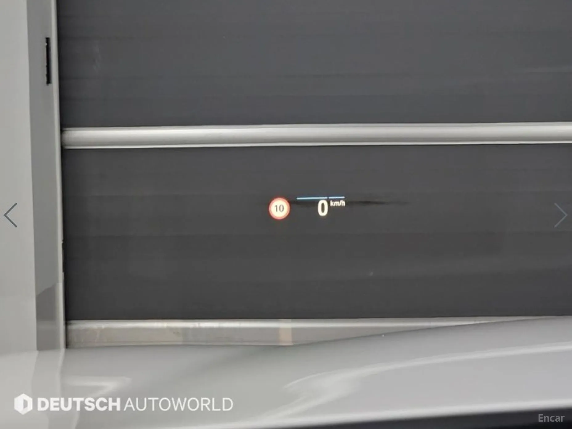 BMW 5 Series (G30) превью 17