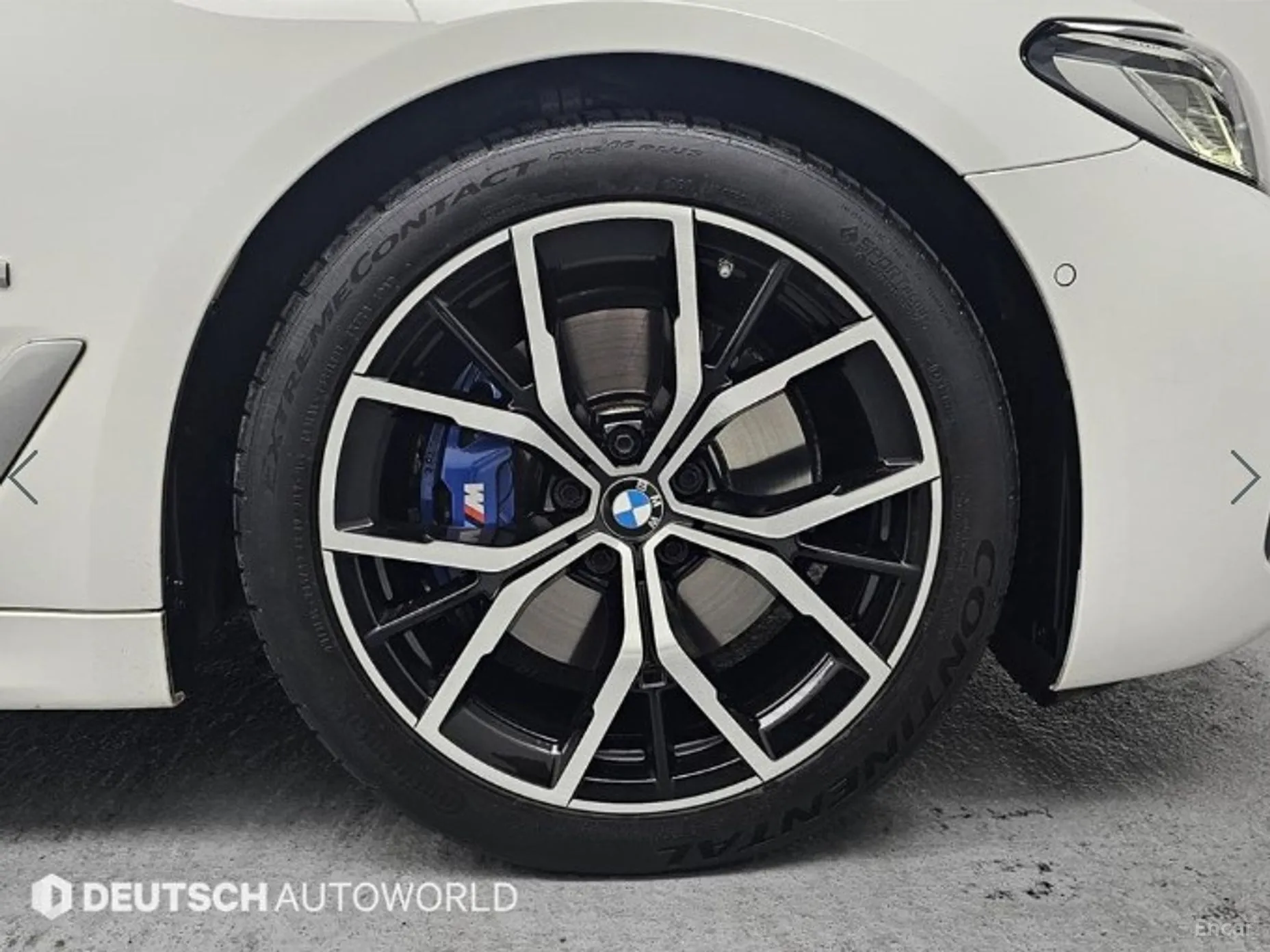 BMW 5 Series (G30) превью 5