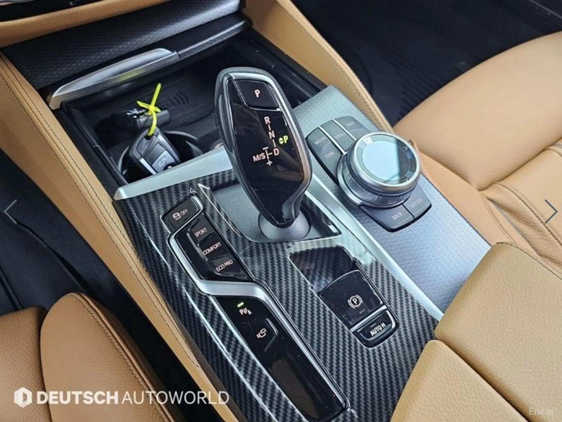 BMW 5 Series (G30) превью 9